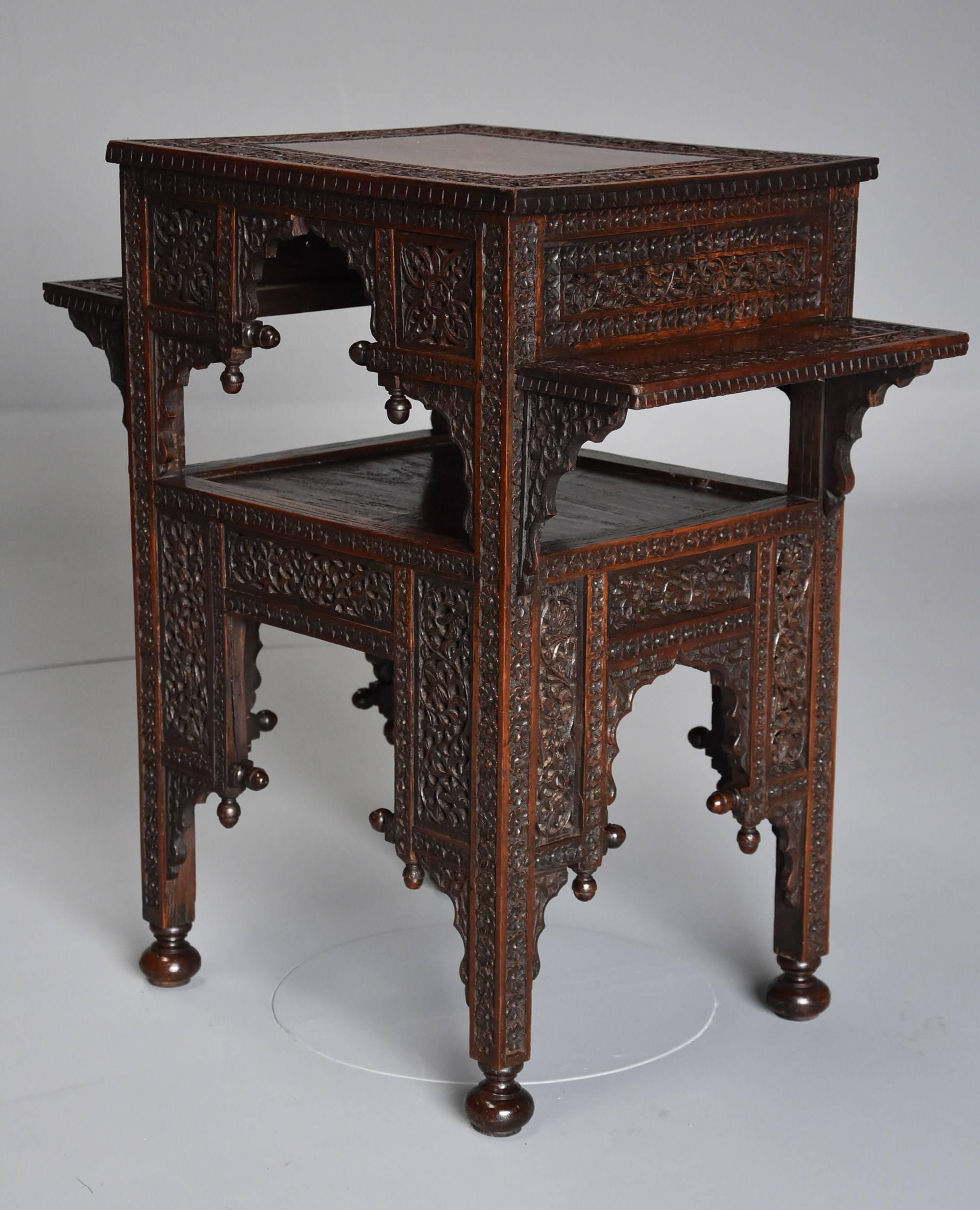 19th Century Anglo-Indian Padouk Two-Tier Freestanding Occasional Table In Good Condition In Suffolk, GB