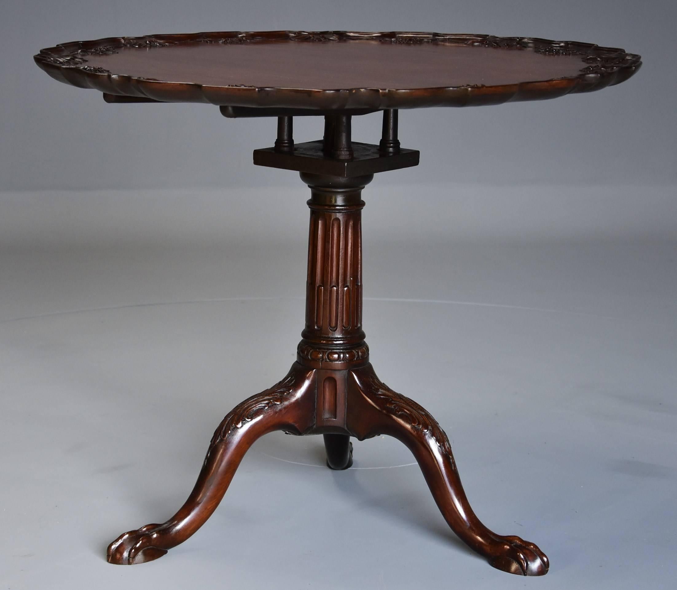Late 19th Century Mahogany Chippendale Style Piecrust Tilt-Top Tea Table 3