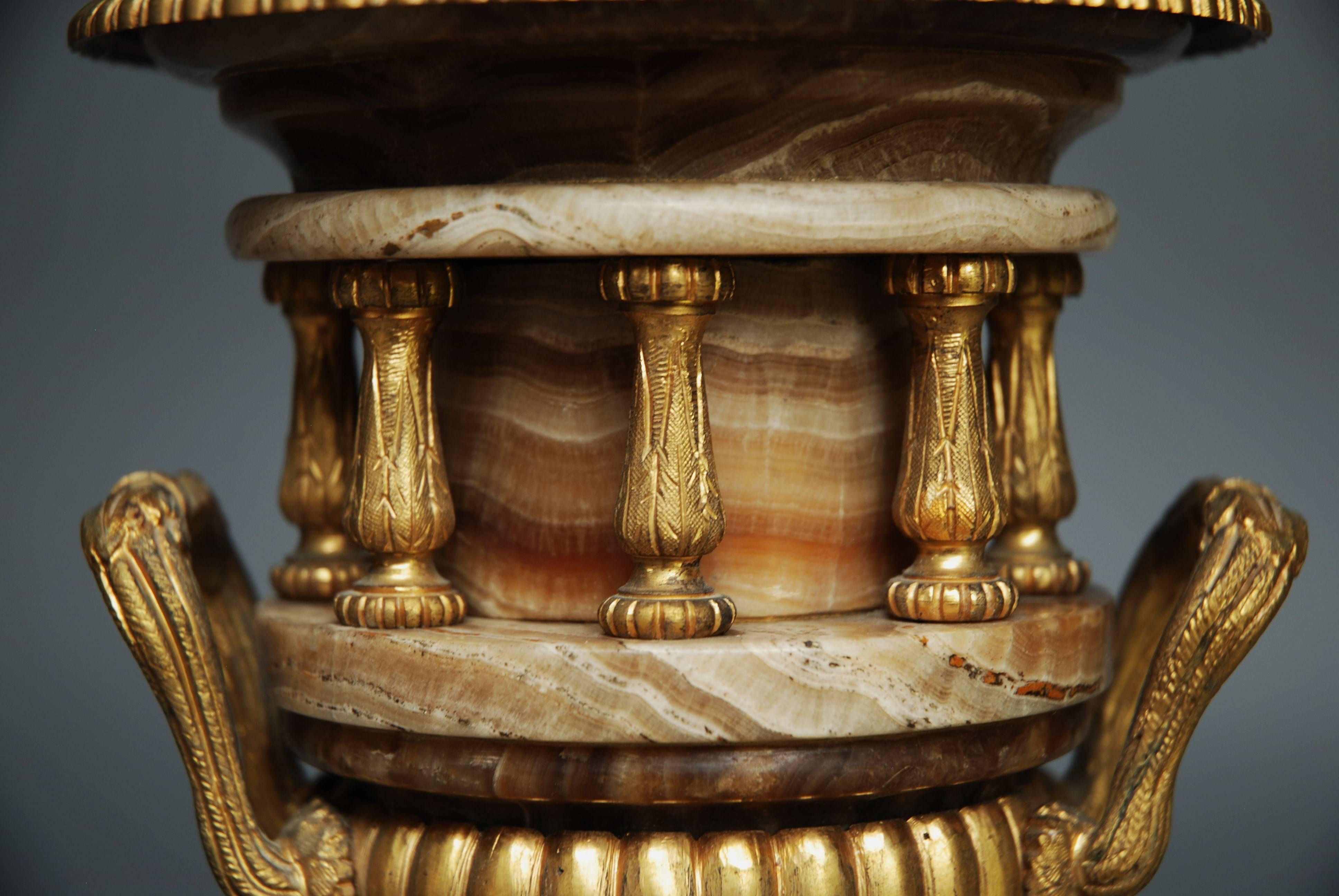 Pair of 19th Century Classical Style French Fine Quality Onyx Urns 4