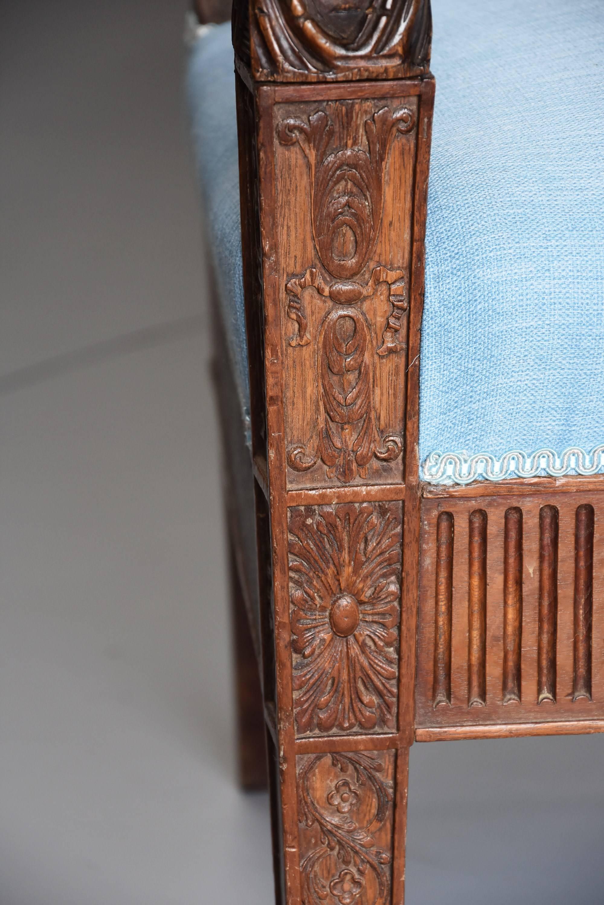 Late 18th Century Rare Walnut Italian Sofa 'Canape' of Neoclassical Design For Sale 5