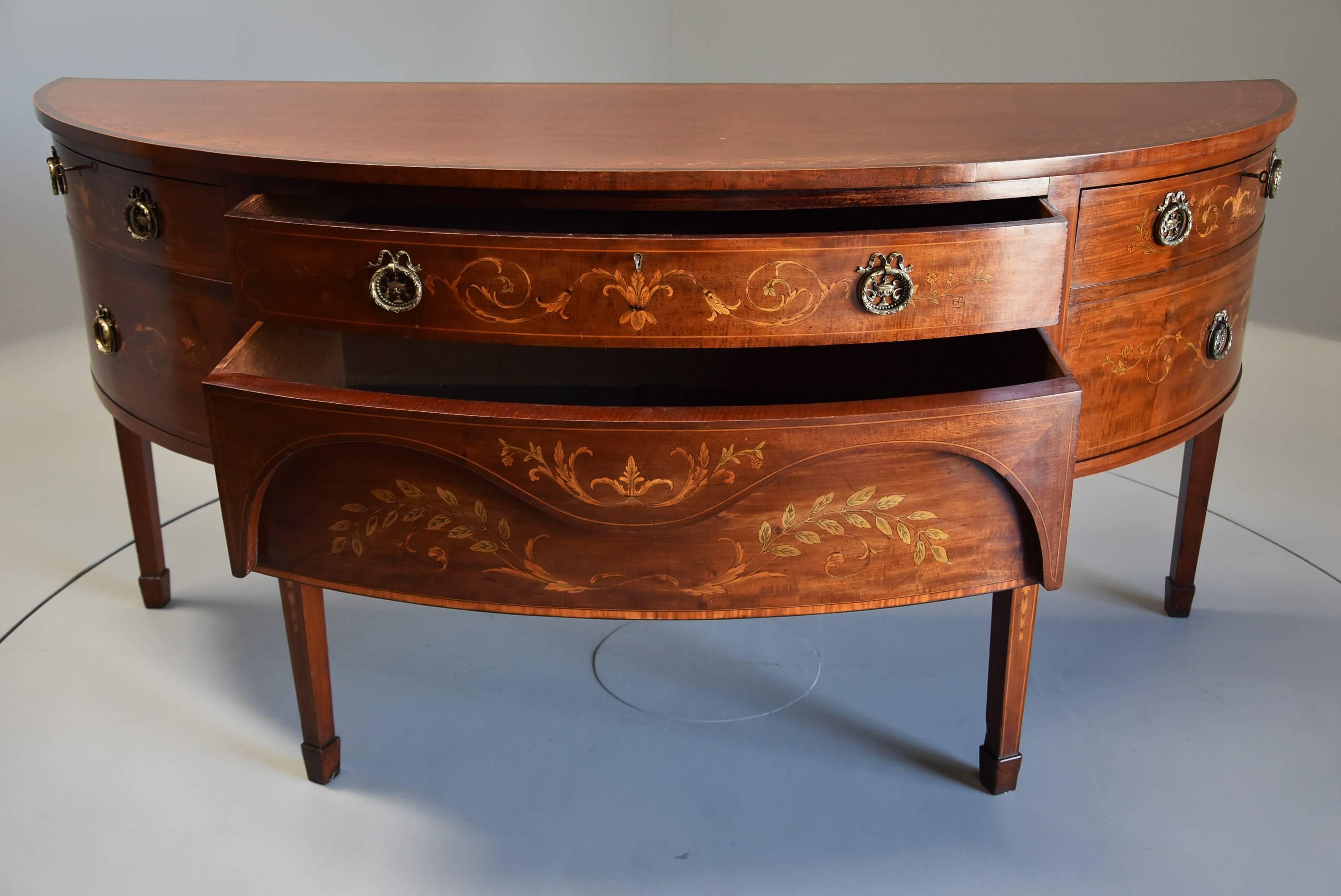Great Britain (UK) Fine Quality Edwardian Mahogany & Inlaid Bow Front Sideboard by Druce & Co