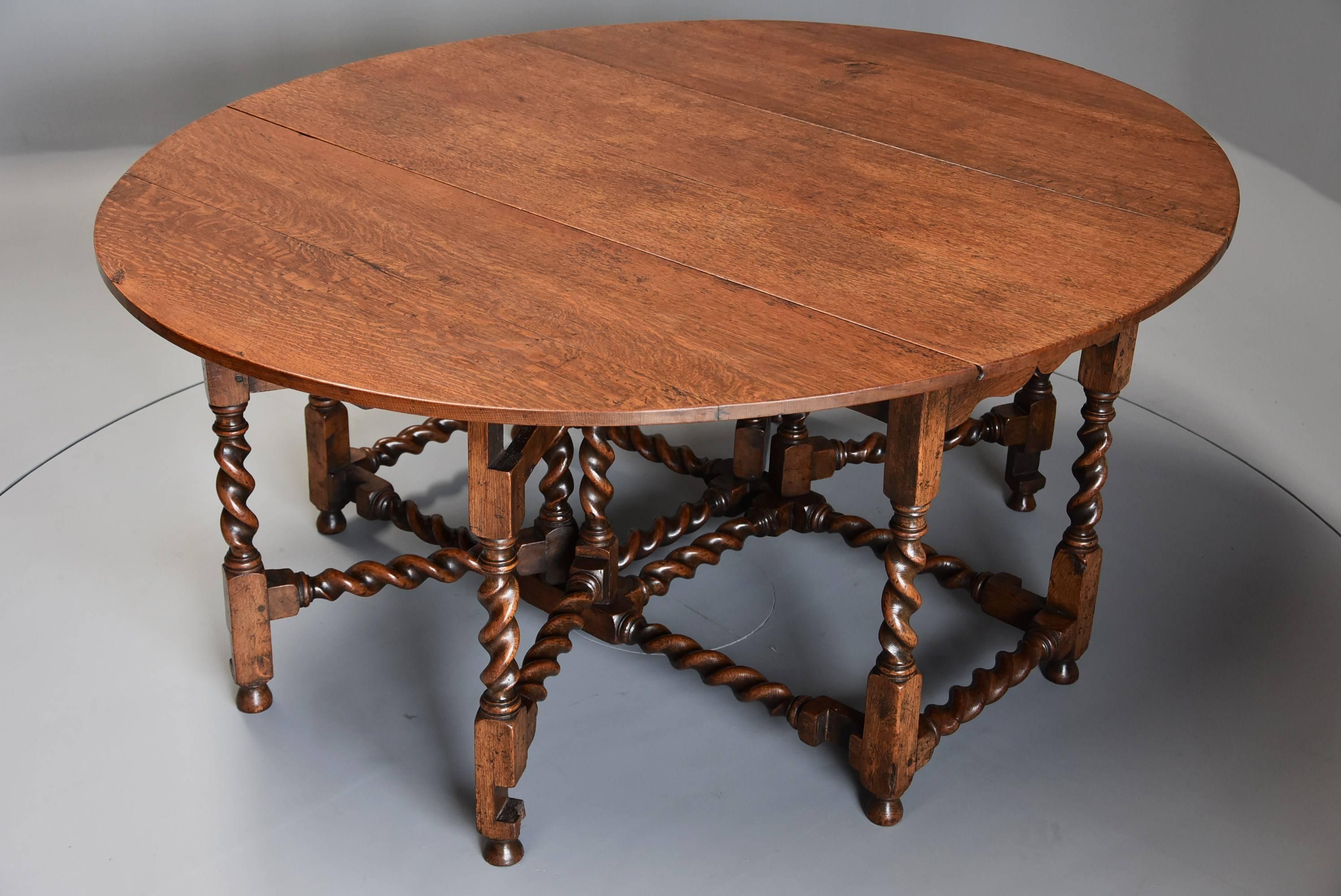 Large Late 19th Century Oak Double Gate Gateleg Table For Sale 2