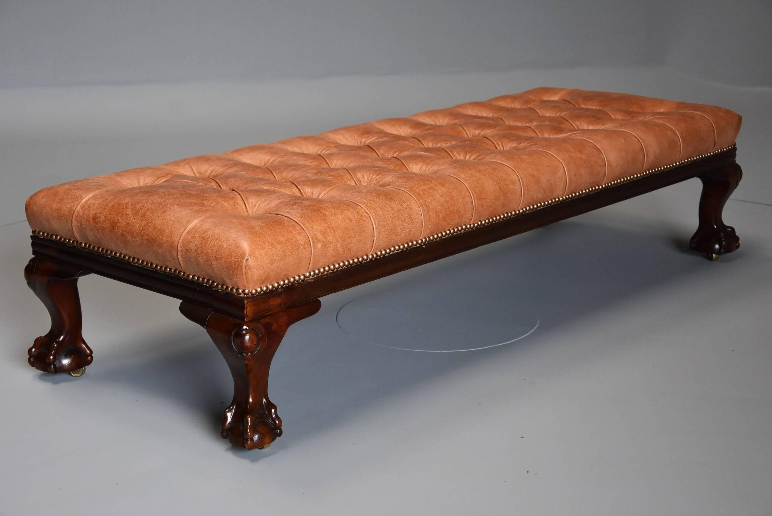 Large 19th Century Deep Buttoned Leather Mahogany Low Stool In Excellent Condition In Suffolk, GB