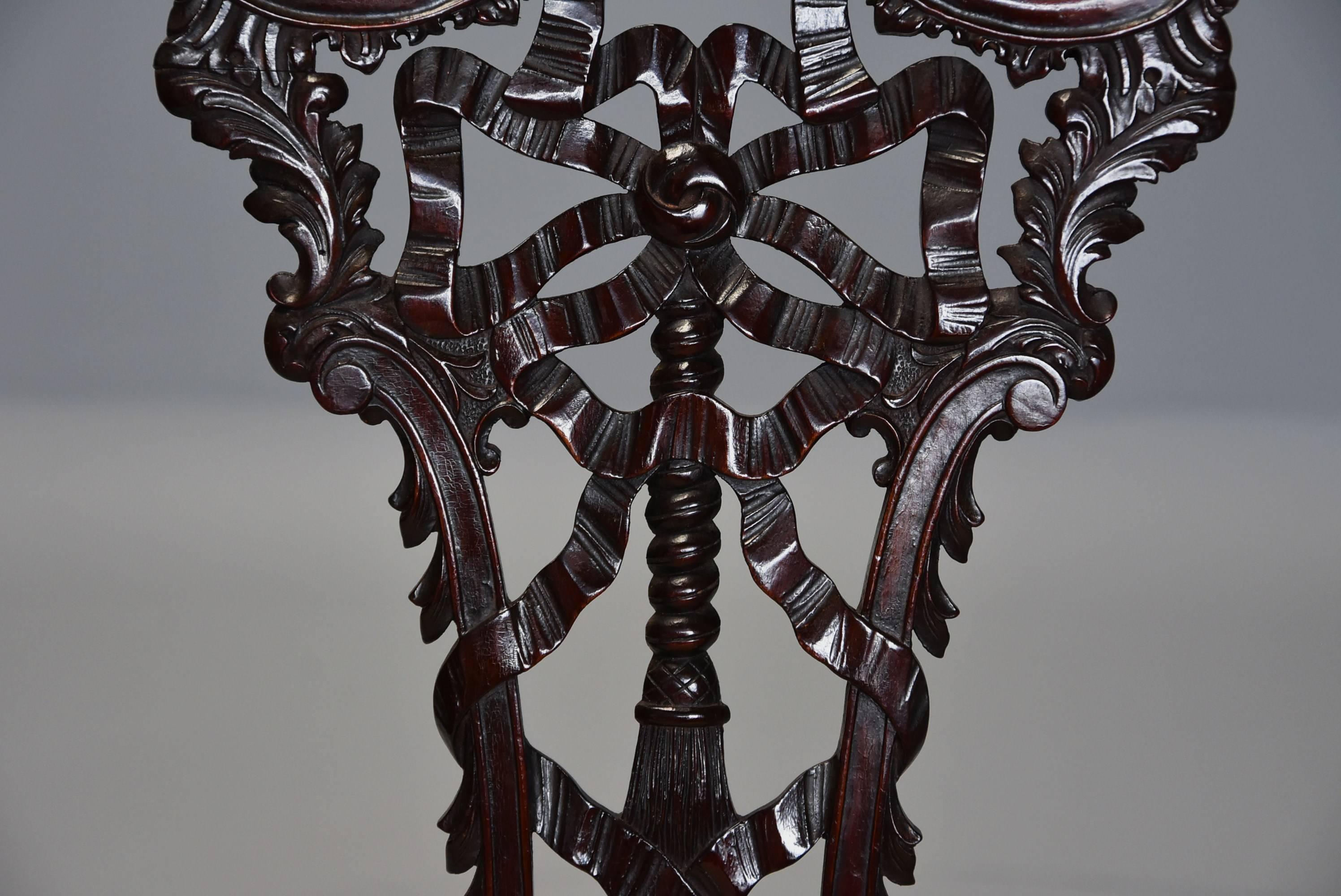 Early 20th Century Set of Six Mahogany Ribbon Back Chairs in Chippendale Style 2