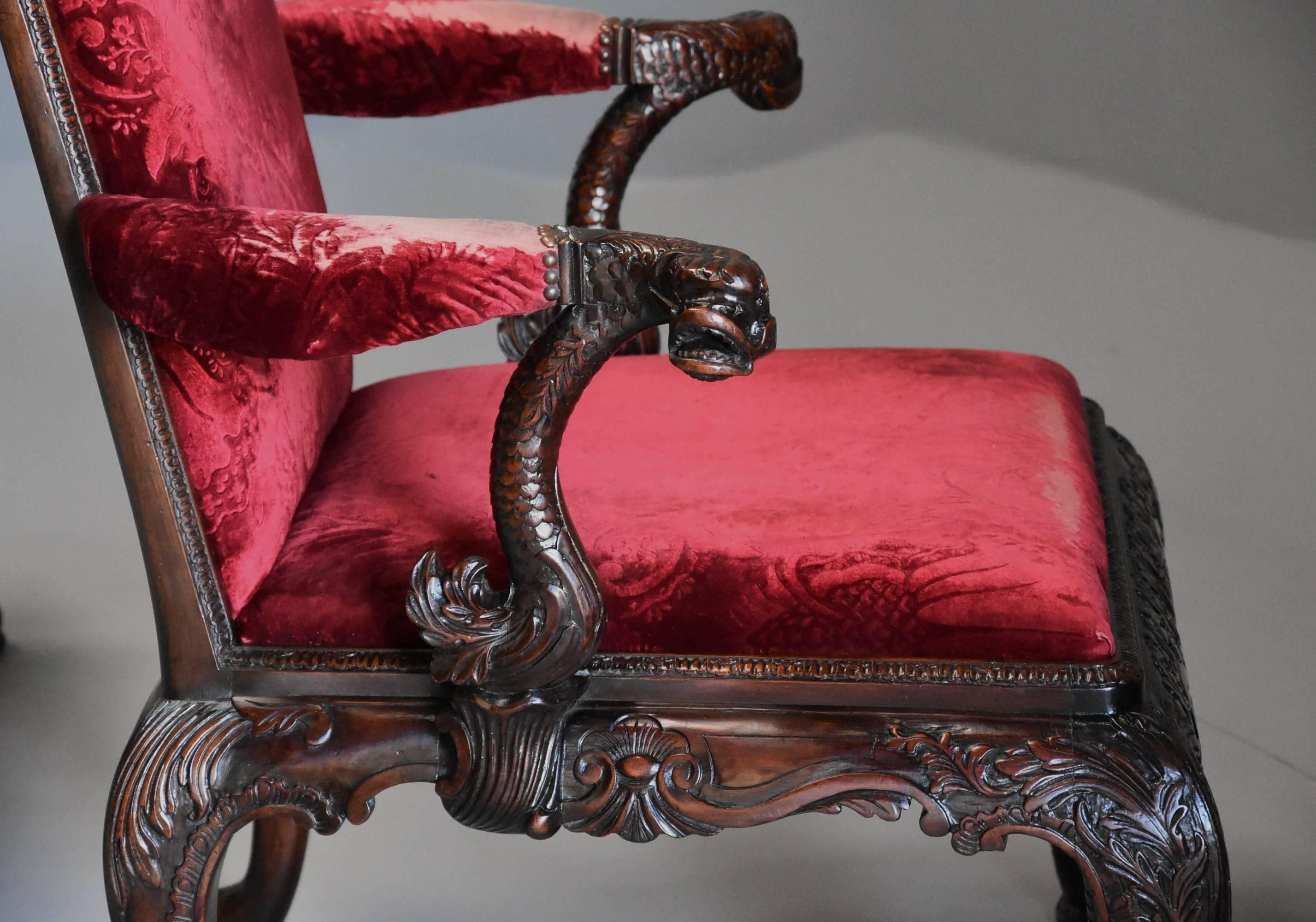 Pair of Late 19th Century George II Style Mahogany Gainsborough Armchairs For Sale 3