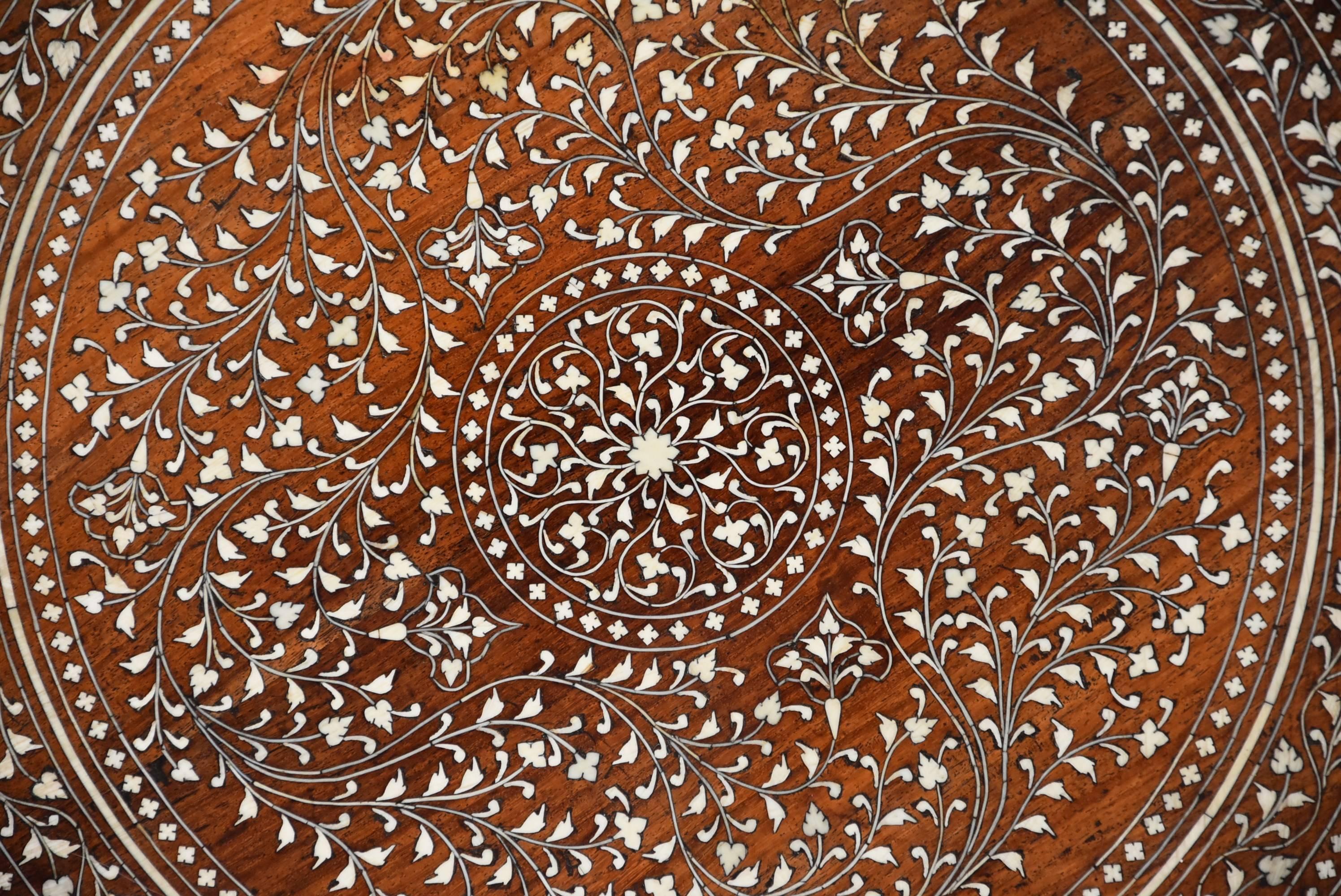 Ivory Superb Quality 19th Century Anglo-Indian Shisham Wood Inlaid Occasional Table