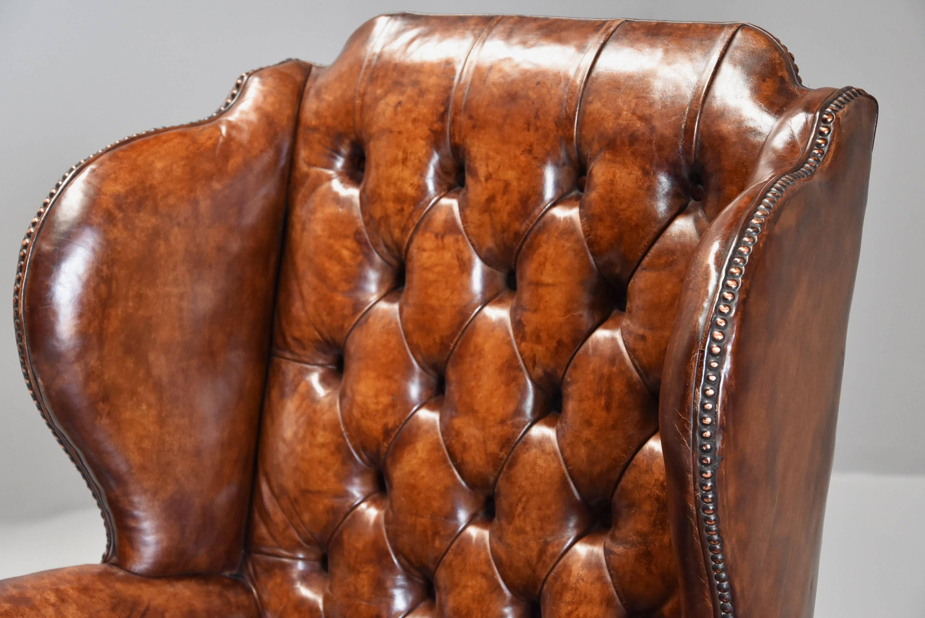 Early 20th Century Georgian Style Deep Buttoned Brown Leather Wing Armchair 2