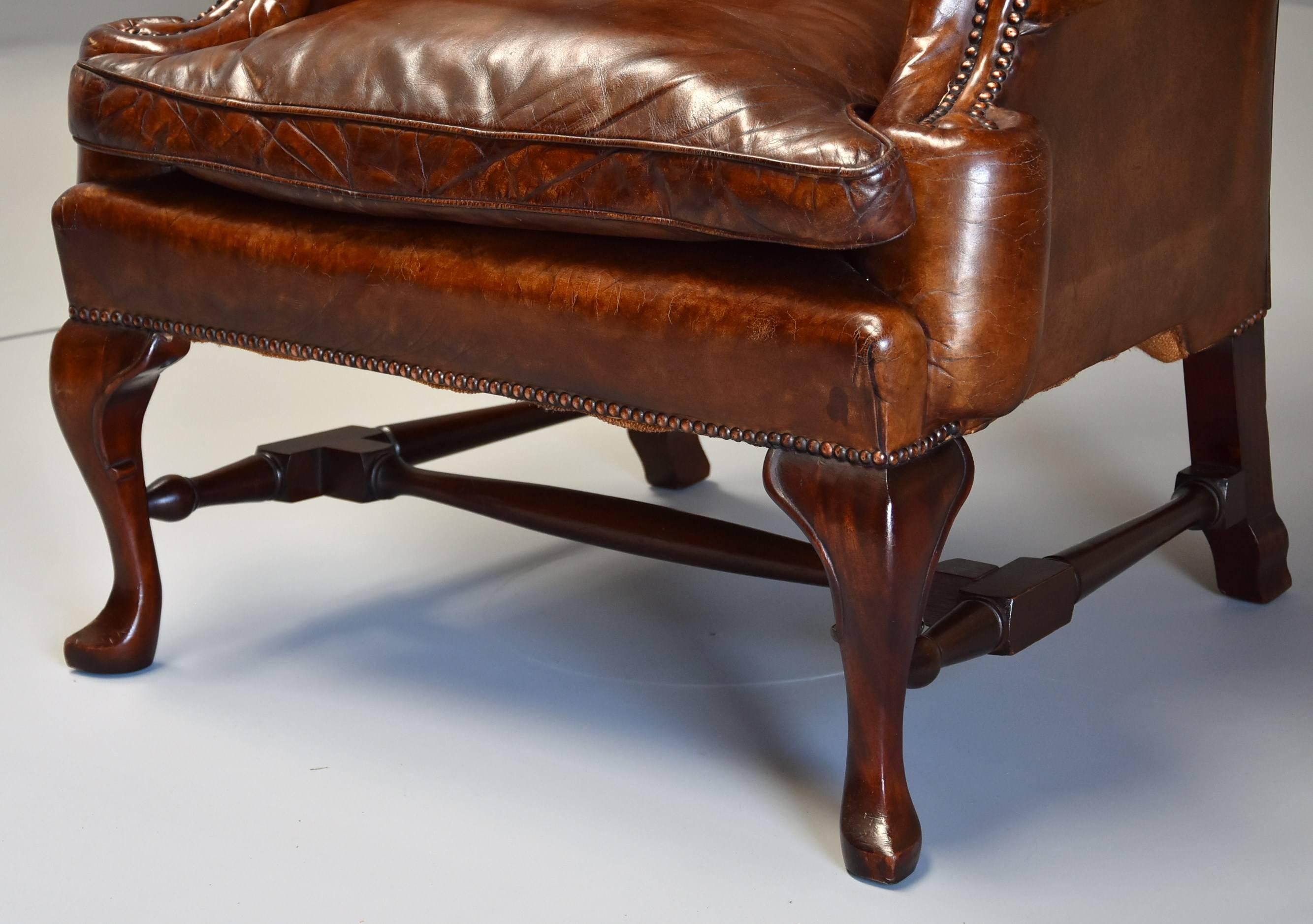 Early 20th Century Georgian Style Deep Buttoned Brown Leather Wing Armchair 4
