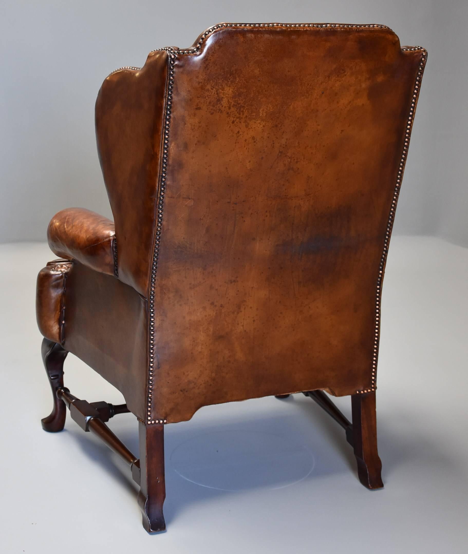 Early 20th Century Georgian Style Deep Buttoned Brown Leather Wing Armchair 6