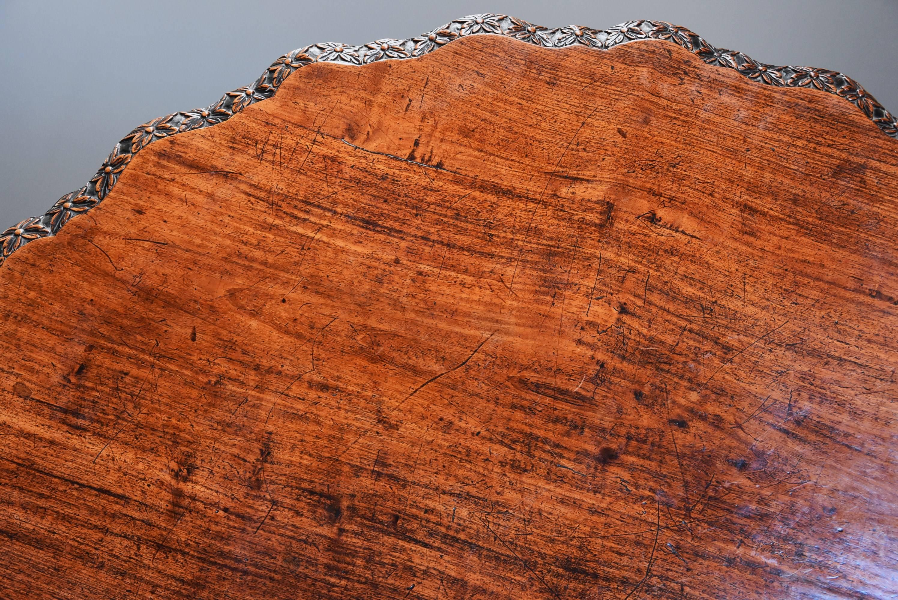 Large 19th Century Highly Decorative Anglo Indian hardwood Centre Table 4