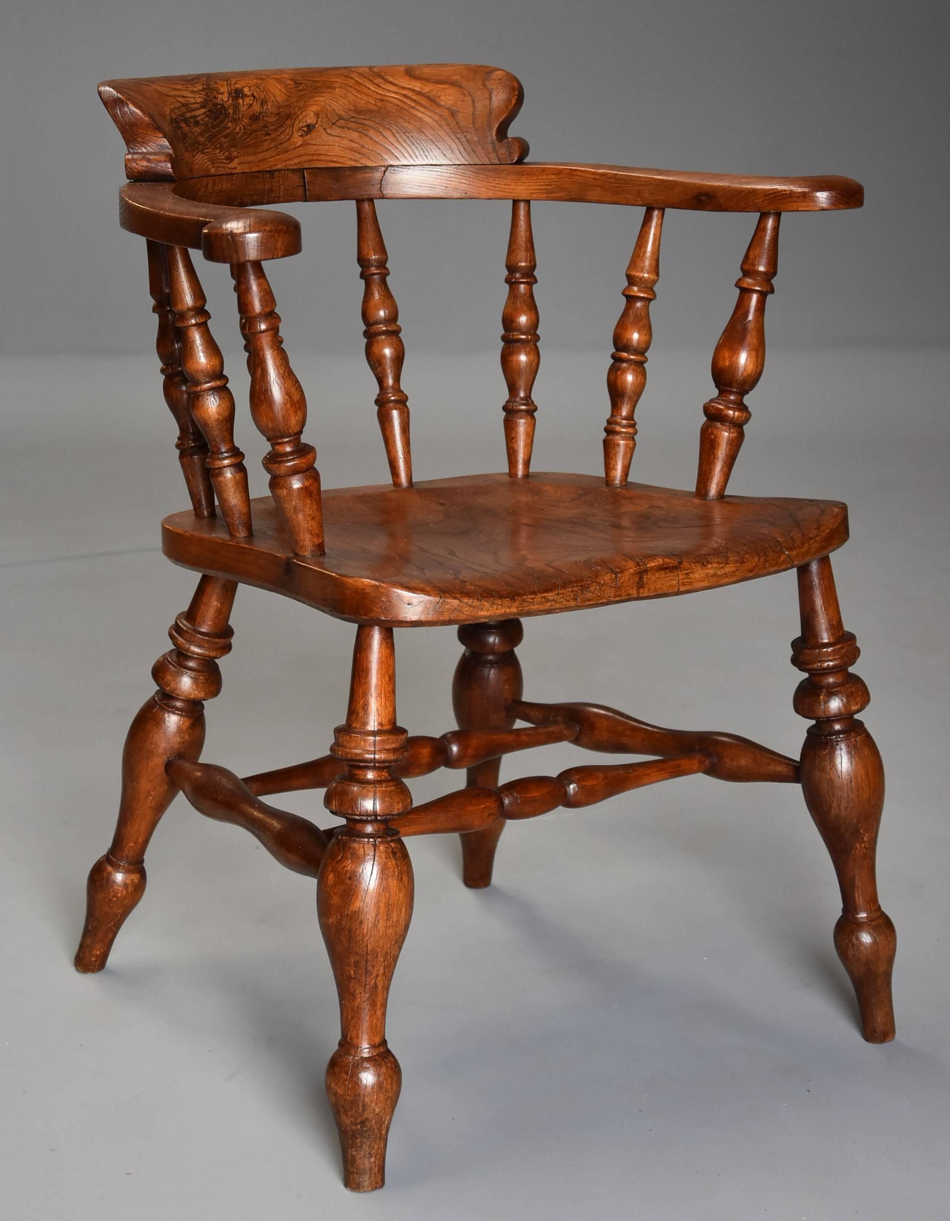Set of Six Mid-19th Century Nicely Figured Elm Smokers Bow Windsor Chairs 1