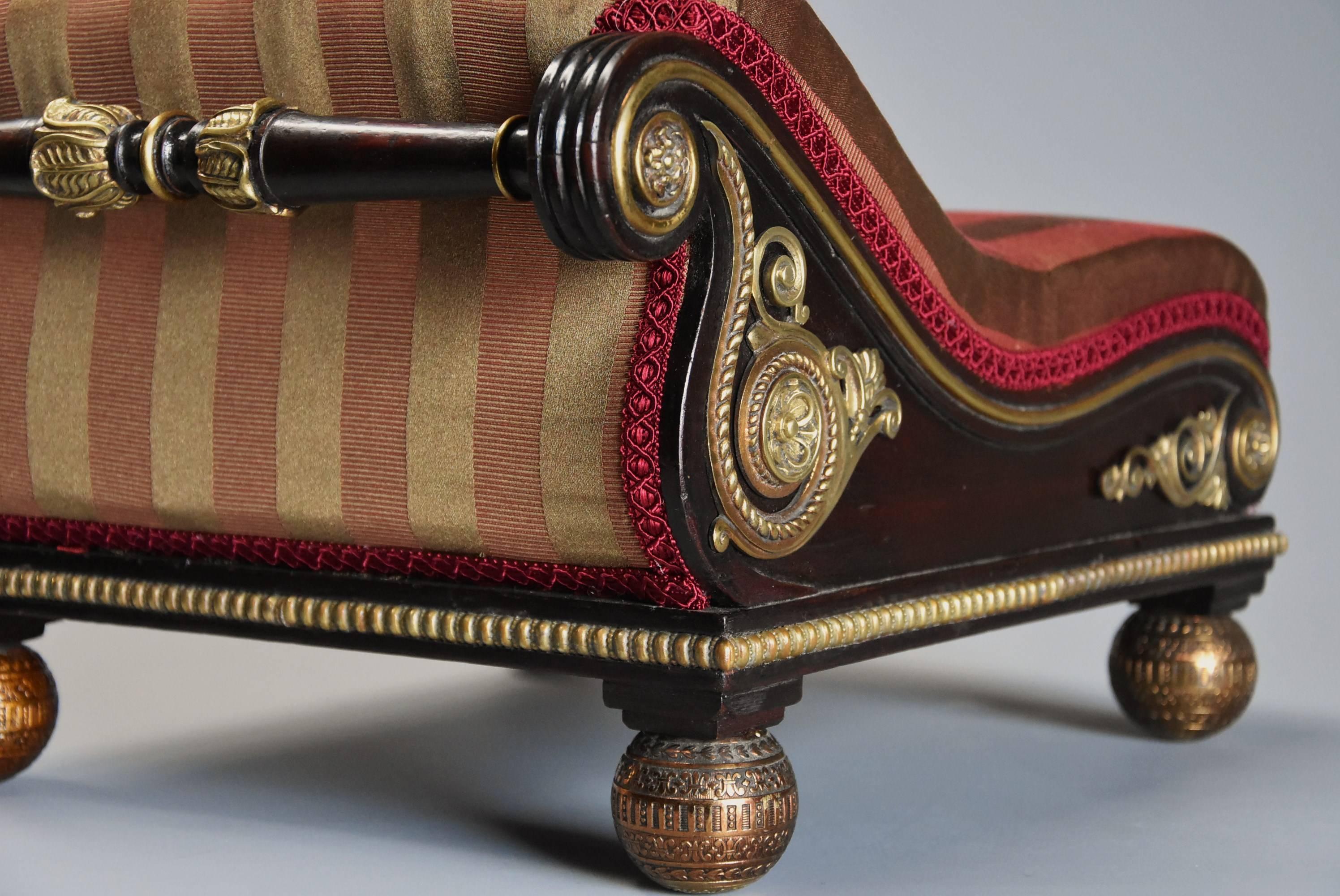 Superb & Extremely Rare Design Book Example of Regency Mahogany Scroll Top Foot  In Good Condition For Sale In Suffolk, GB