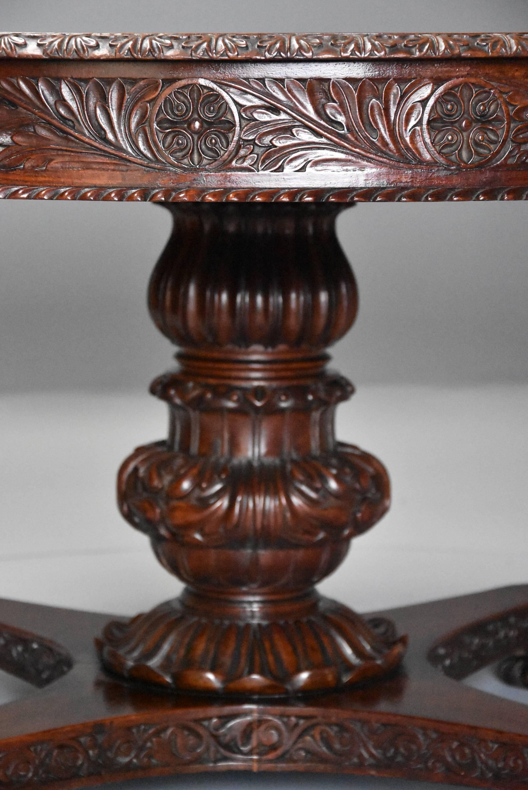 Mid-19th Century Large Anglo-Indian Padouk Circular Centre Table 3