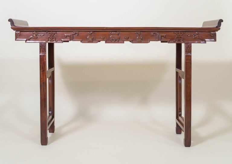 Hand-Carved Chinese Rosewood Altar Table, Late Qing Dynasty, circa 1900