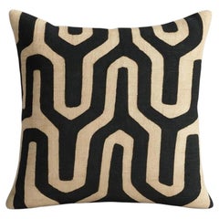 Kissenbezug aus afrikanischem Kuba-Raffia, cremefarben und schwarz, 20 x 20 Zoll, Design 3