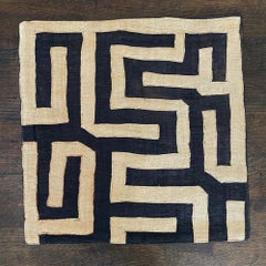 African Kuba Raffia Pillow Cover, Cream and Black, 20 x 20 Inches, Design 5