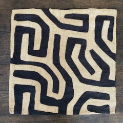 African Kuba Raffia Pillow Cover, Cream and Black, 20 x 20 Inches, Design 15