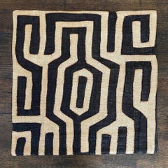 African Kuba Raffia Pillow Cover, Cream and Black, 20 x 20 Inches, Design 17