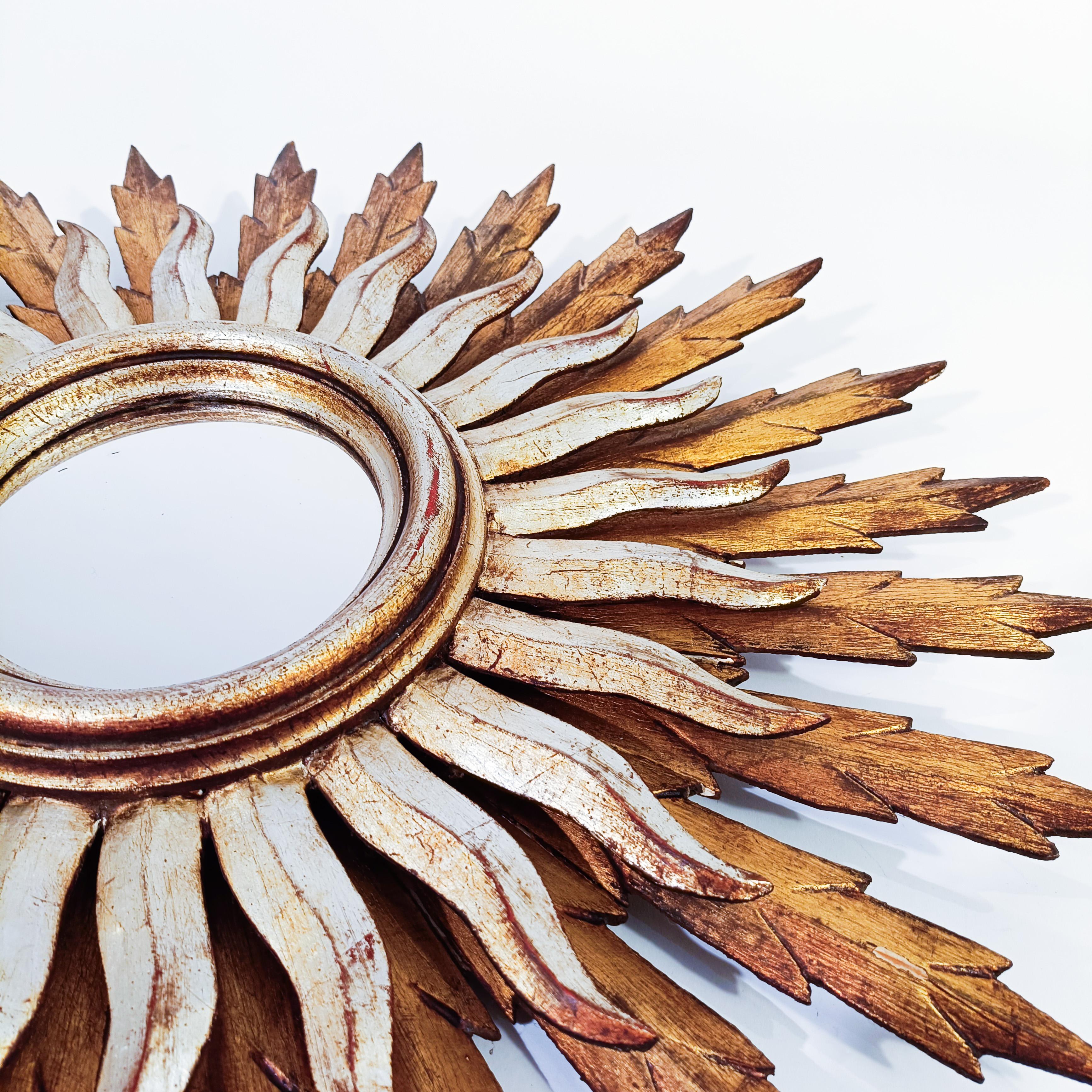 Francese Specchio a raggiera con foglia d'oro e d'argento, Francia, anni '50 in vendita