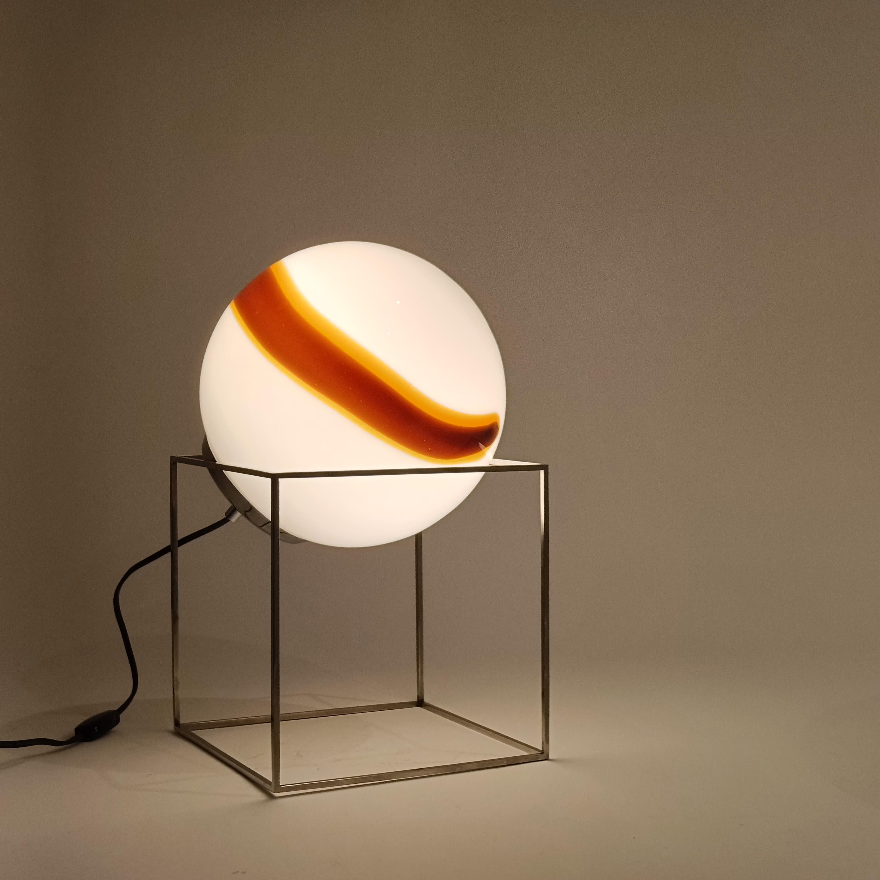 L'âge de l'espace. Lampe de table ou lampadaire en murano et acier, Italie, années 1970 Excellent état - En vente à SANT ADRIÀ DE BESÒS, ES