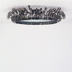 Lámpara de empotrar de hierro forjado y plata, de estilo Tudor y neogótico, de FerroArt, España, década de 1940