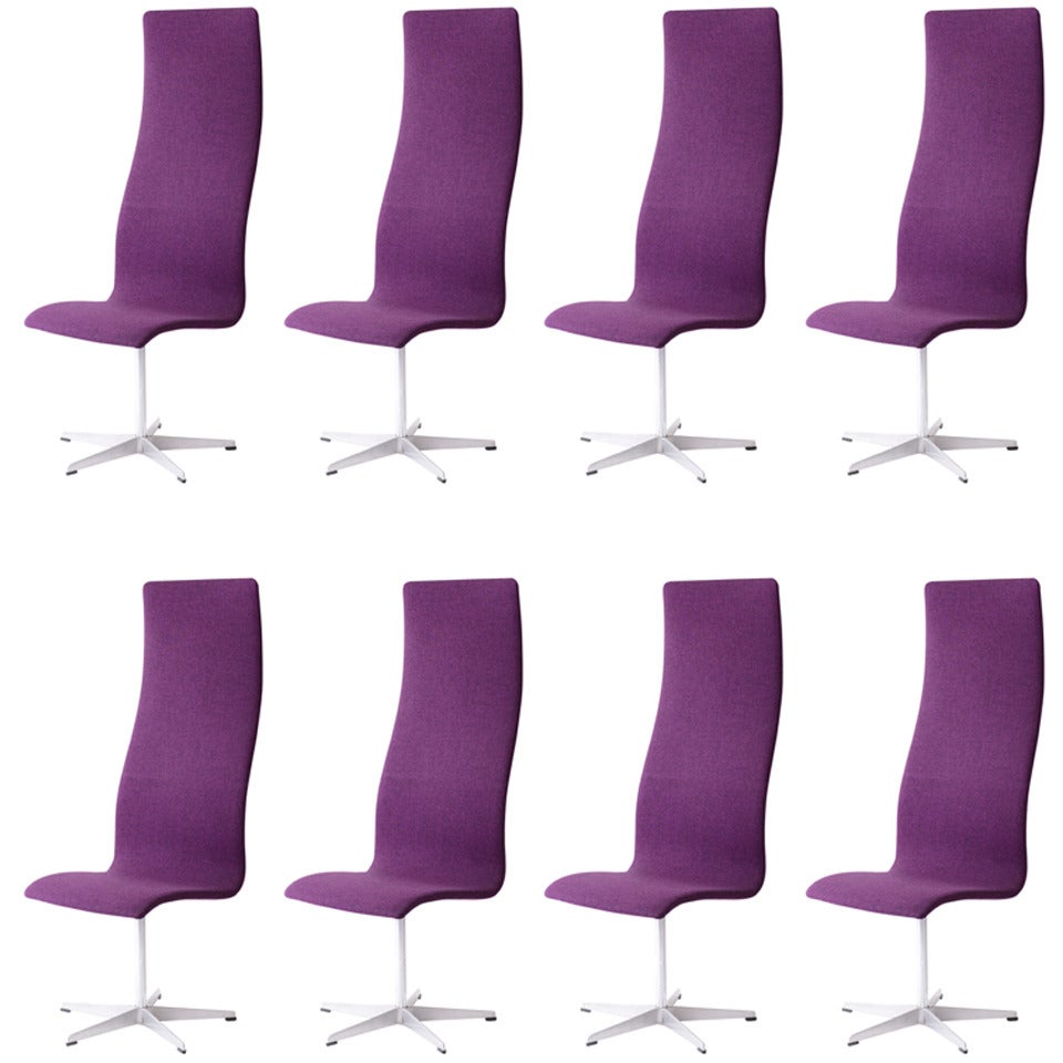 Eight Mid Century Modern Chairs by Arne Jacobsen, Manufactured by Fritz Hansen