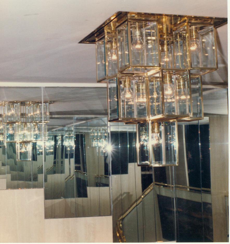 Laiton Lustre/pendentif en laiton Josef Hoffmann, réédition du style de la Sécession viennoise en vente