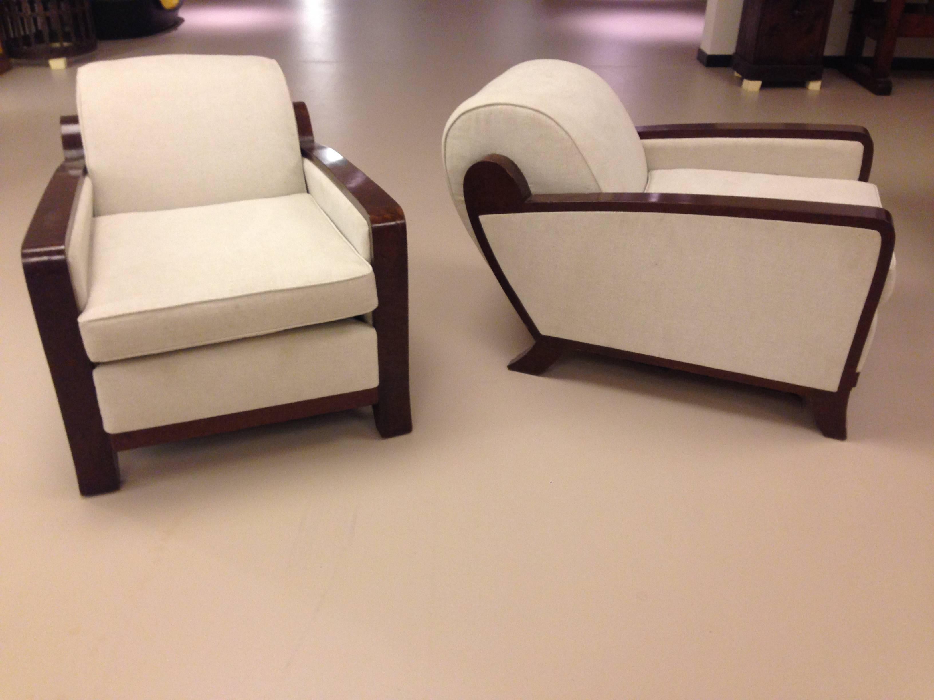 Pair of Art Deco Armchairs In Excellent Condition For Sale In Antwerp, BE