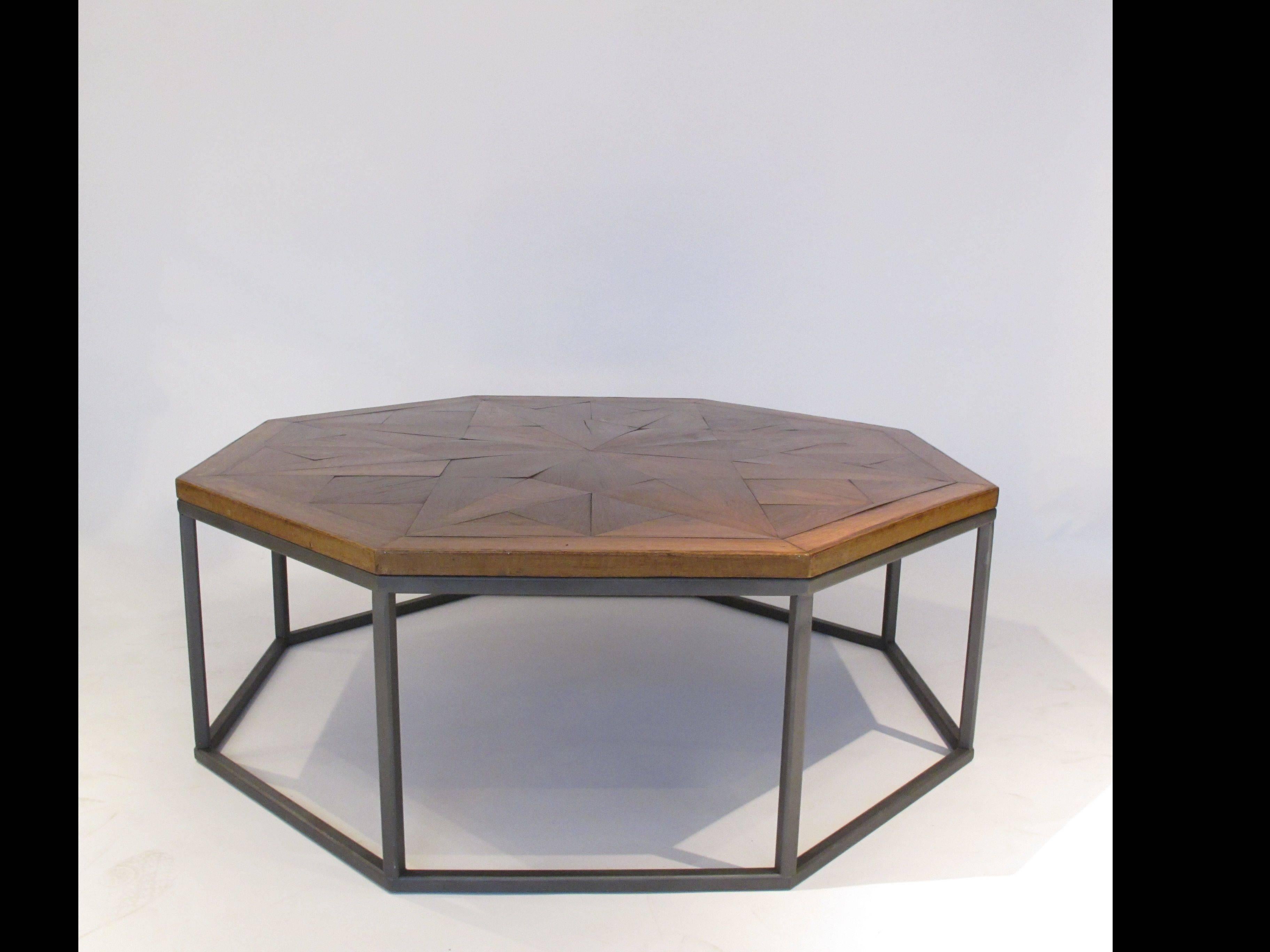 Bespoke Octagon Coffee Table with a 19th Century Oak Top In Excellent Condition In Antwerp, BE