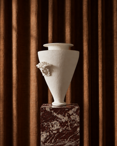 Vase « Méduse » : vase en plâtre italien de l'artiste George Lamiè
