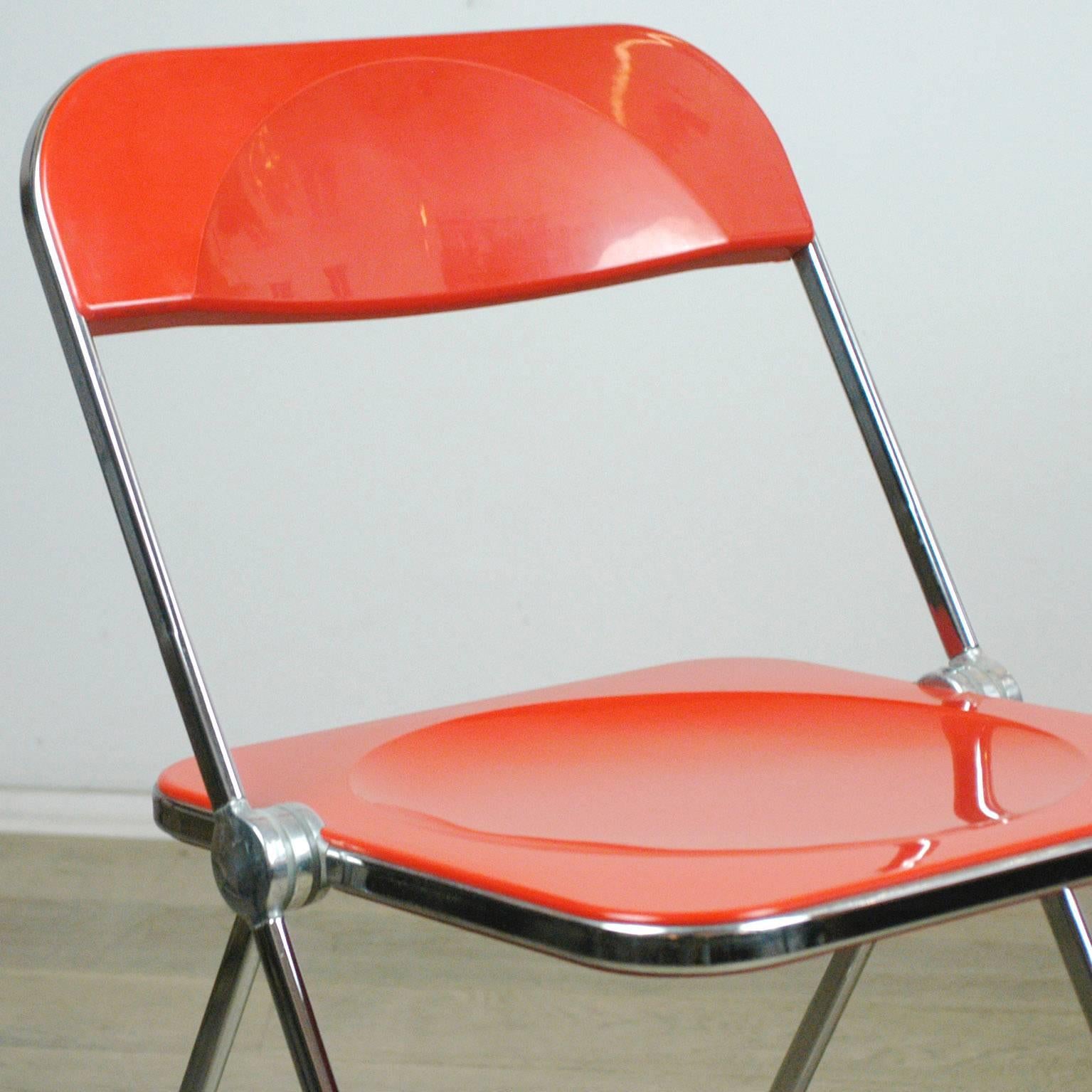 Four Plia Folding Chairs by Giancarlo Piretti for Castelli In Excellent Condition In Vienna, AT