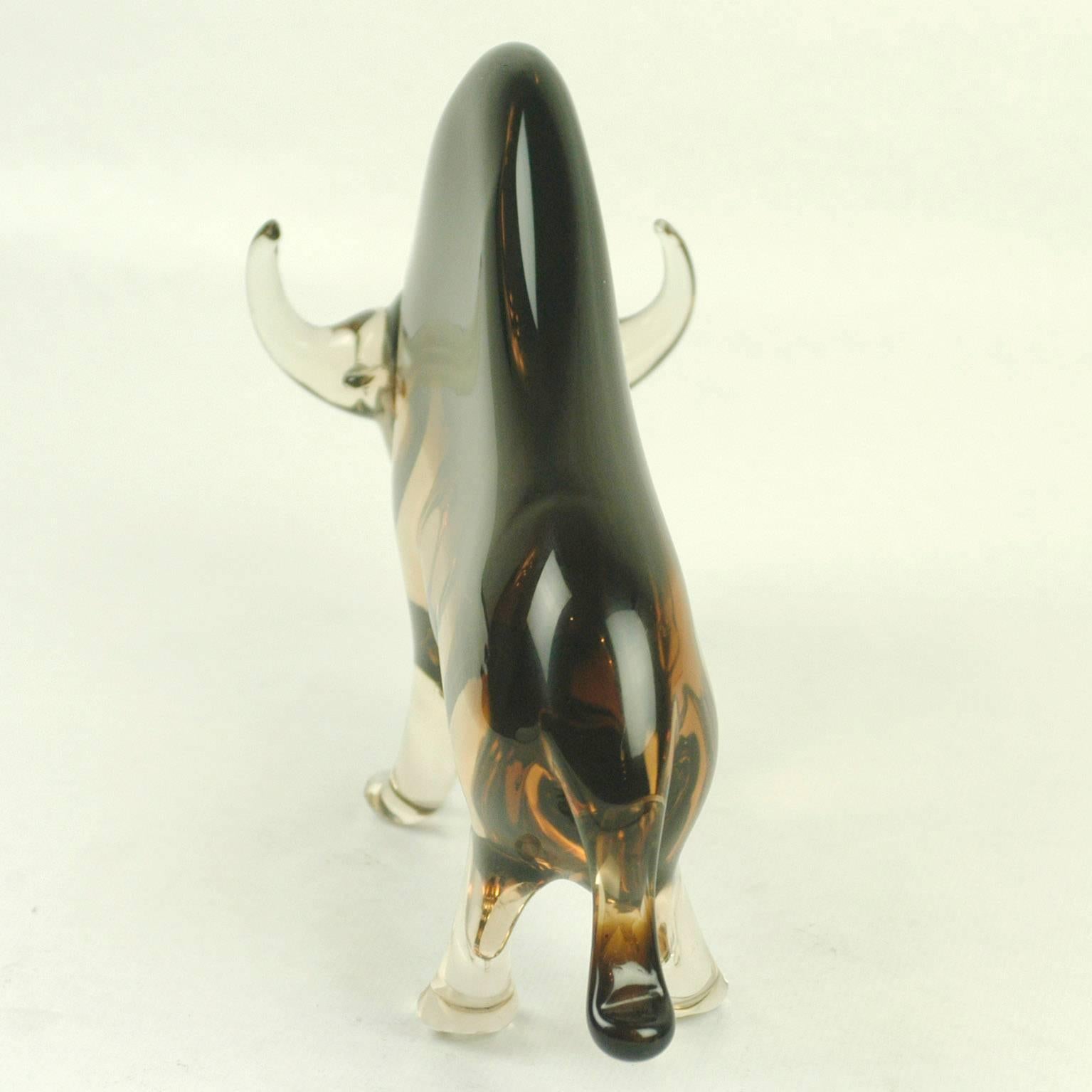 murano glass bull figurine