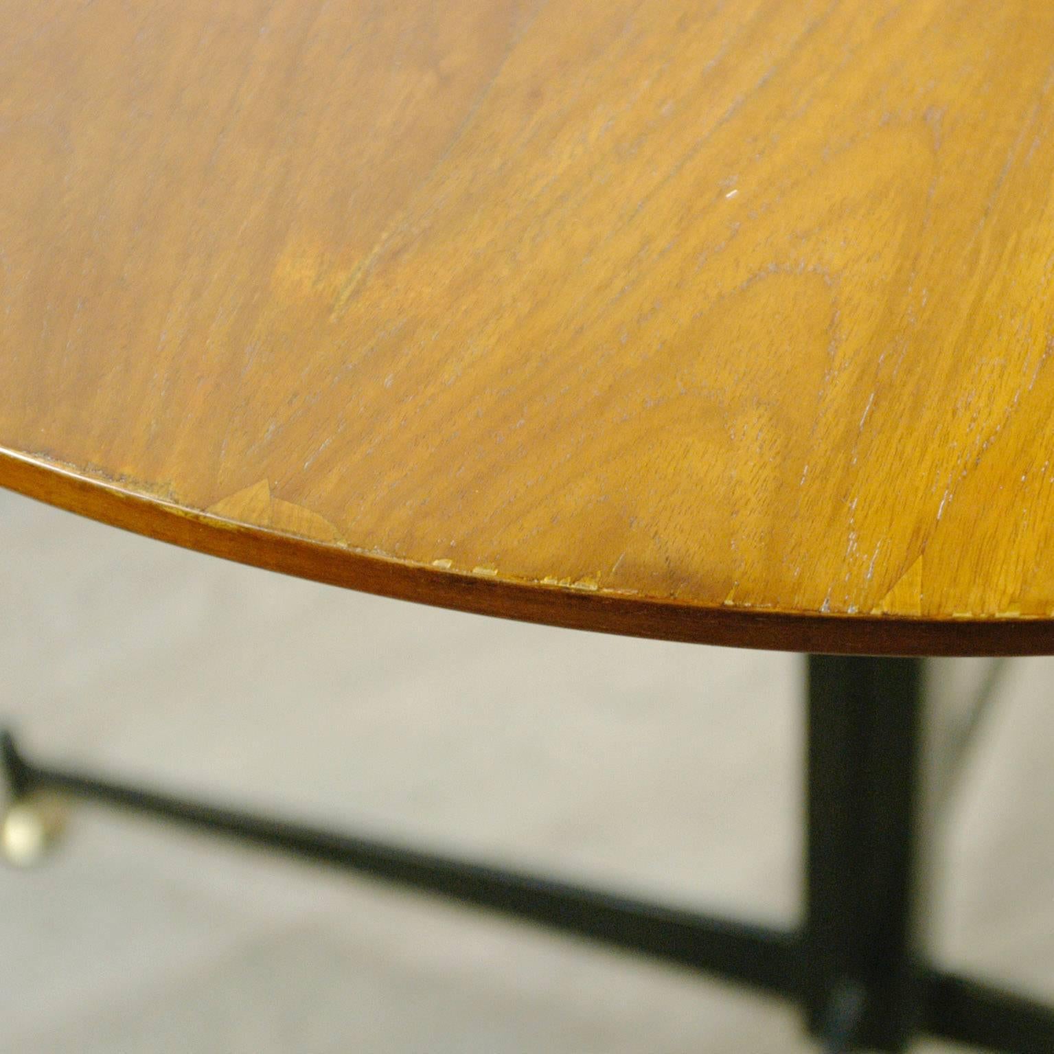 Italian 1950s Circular Dining Table by Vittorio Nobili In Good Condition In Vienna, AT