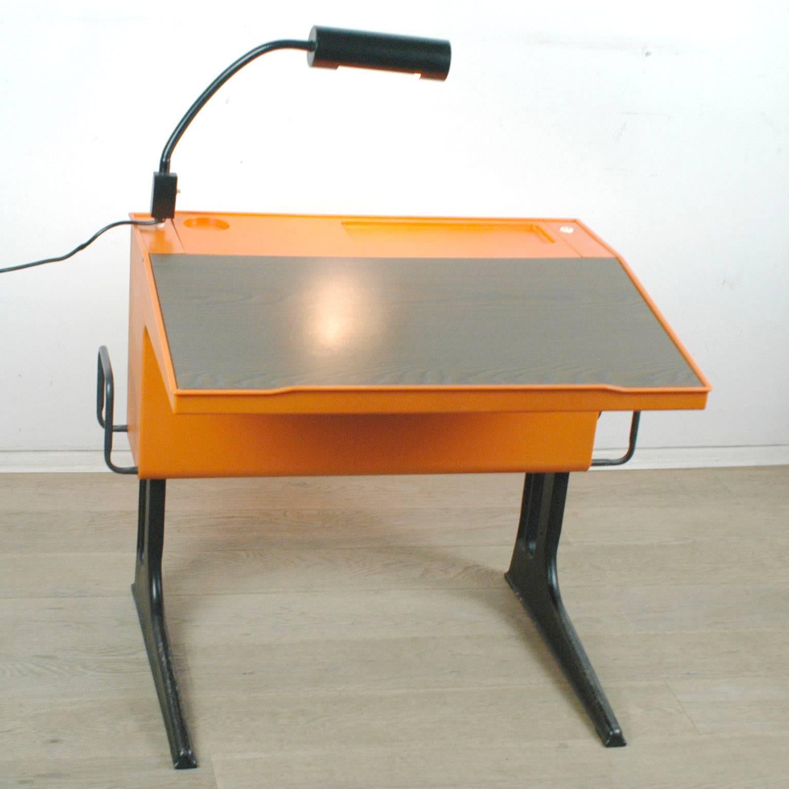 Space Age Germany 1970s Writing Desk by Luigi Colani for Flötotto