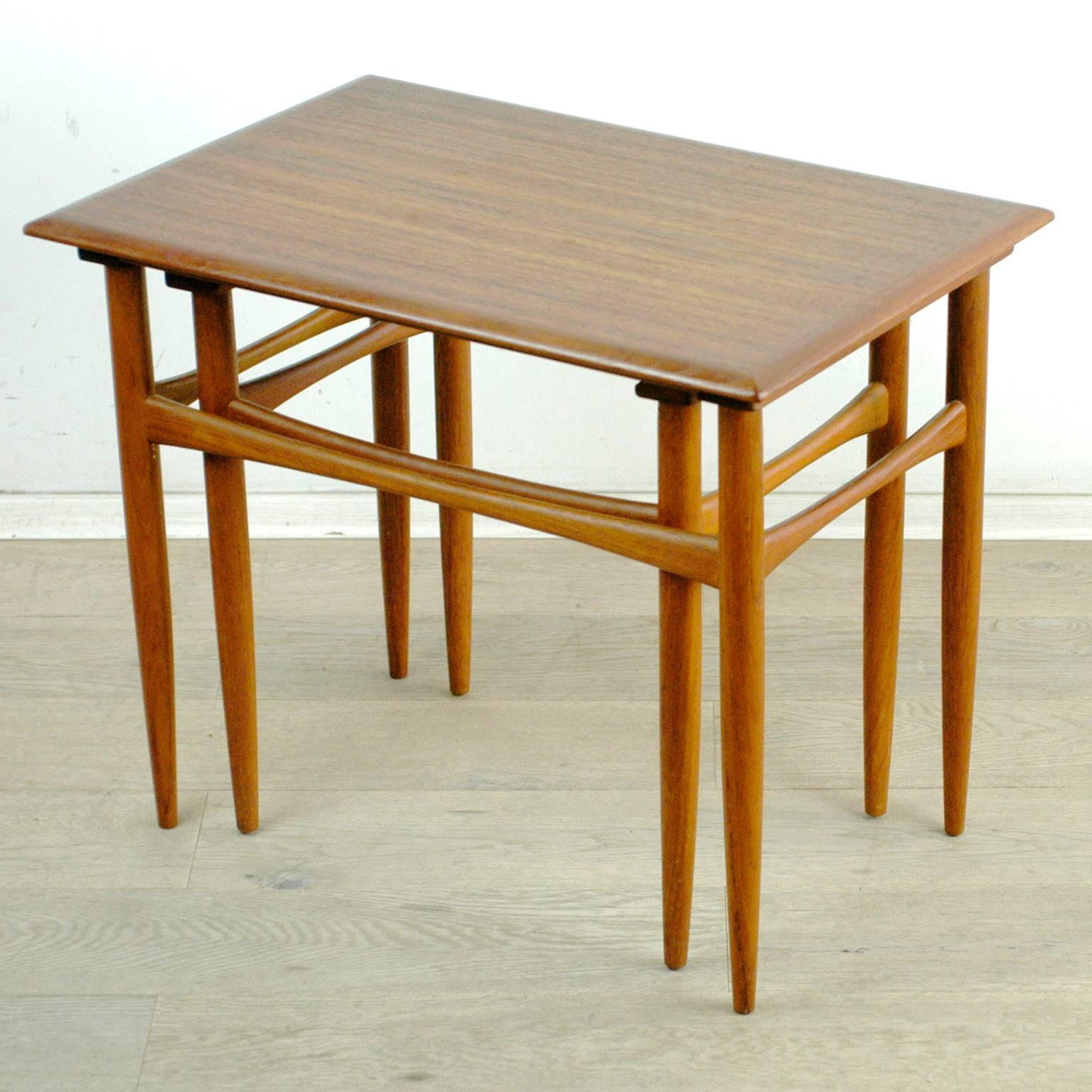 Danish Set of Two Scandinavian Modern Teak Nesting Tables by Poul Hundevad