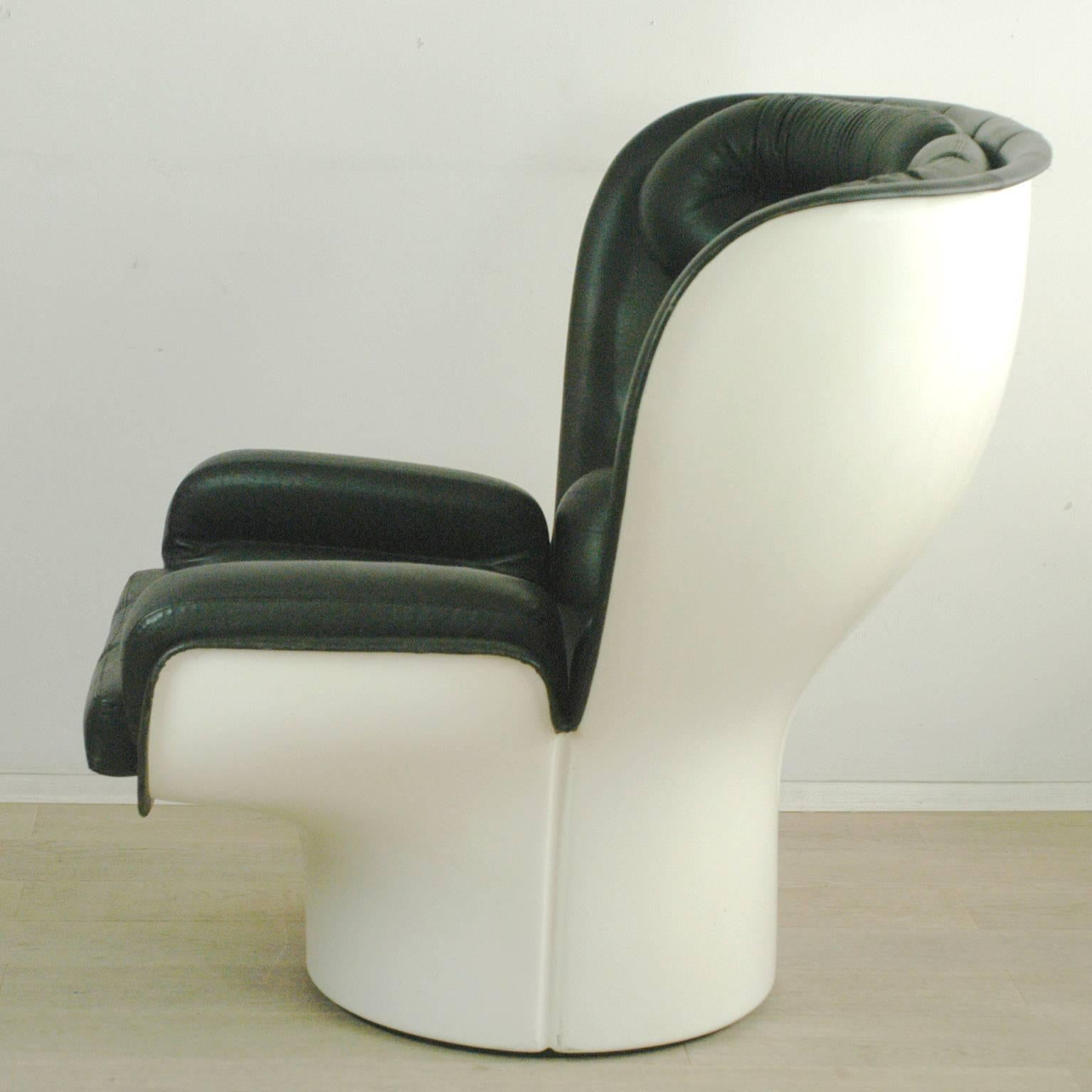 Weißer und schwarzer Elda-Stuhl von Joe Colombo (Moderne der Mitte des Jahrhunderts)