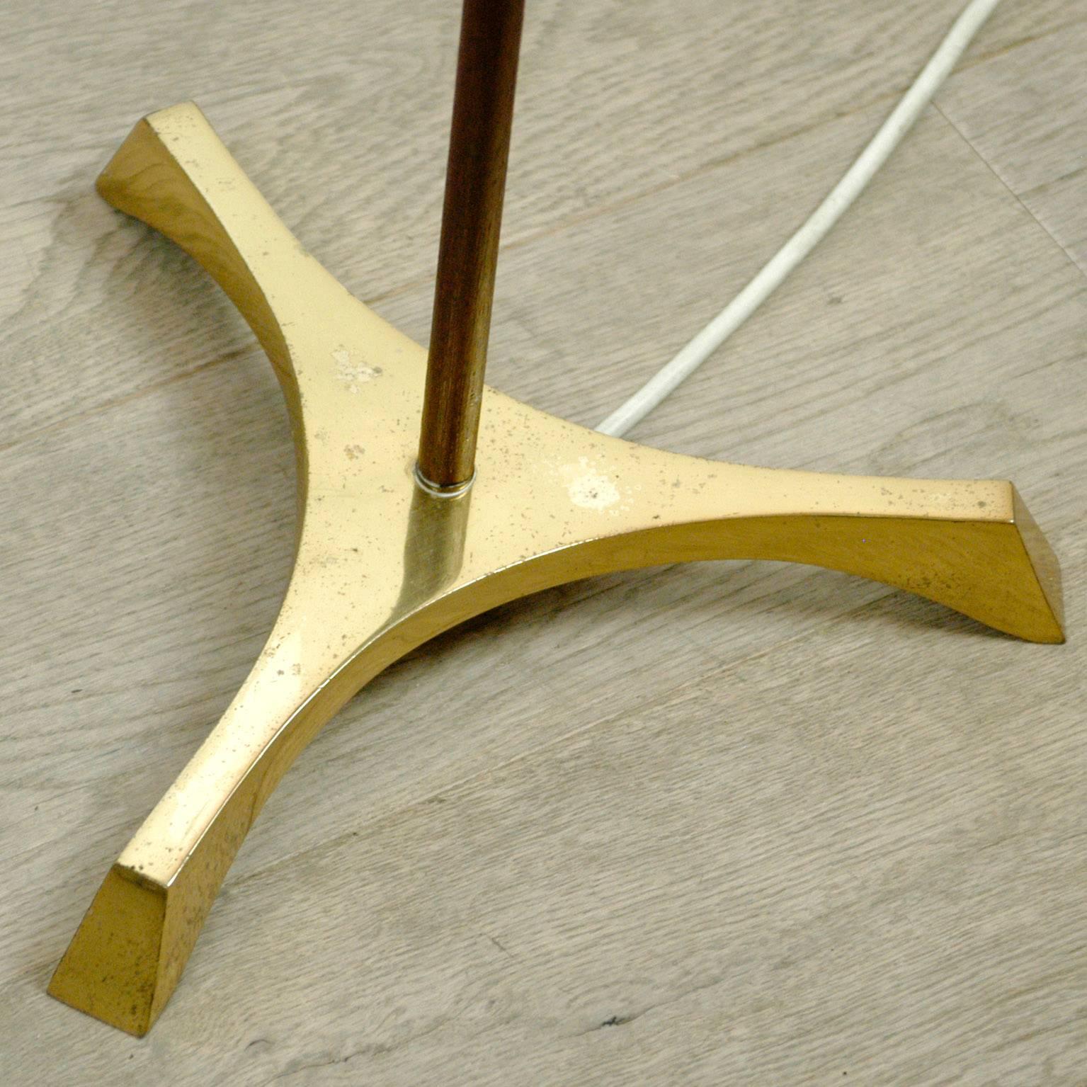 Mid-Century Modern Austrian Modernist Brass and Teak Floor Lamp in the Style of J.T. Kalmar