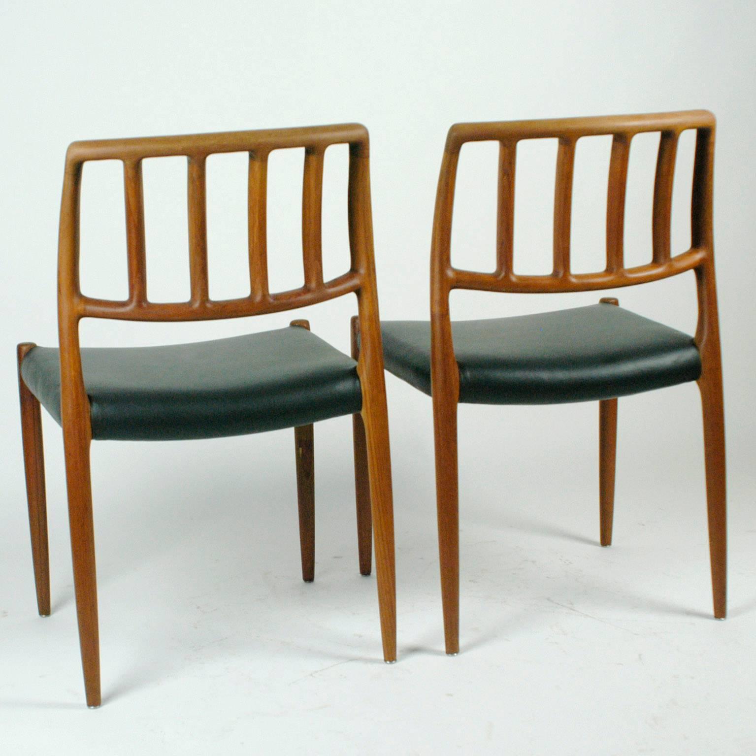 Danish Pair of Two Scandinavian Modern Niels Otto Möller Teak Dining Chairs Mod. 83