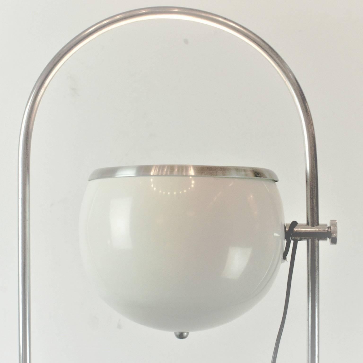 Mid-Century Modern Italian 1960s Eye Ball Floor Lamp