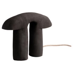 Pi en gres negro chamotado, obra de Irene Sánchez Carrillo