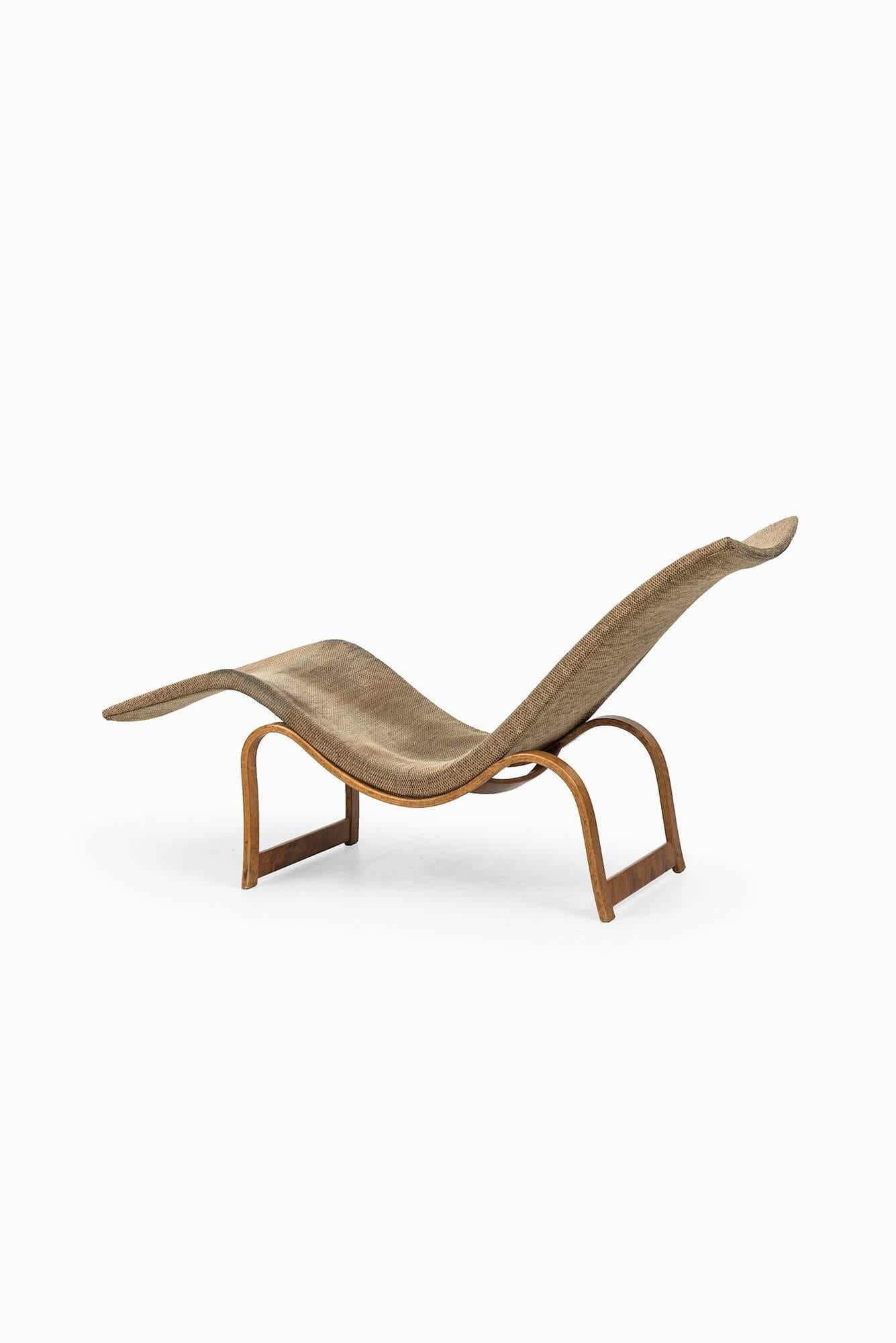 Swedish Bruno Mathsson Lounge Chair Model 36 by Karl Mathsson in Sweden