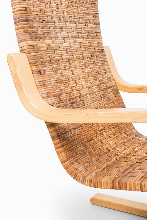 Alvar Aalto Easy Chair Model 406 by Artek in Finland at 1stDibs