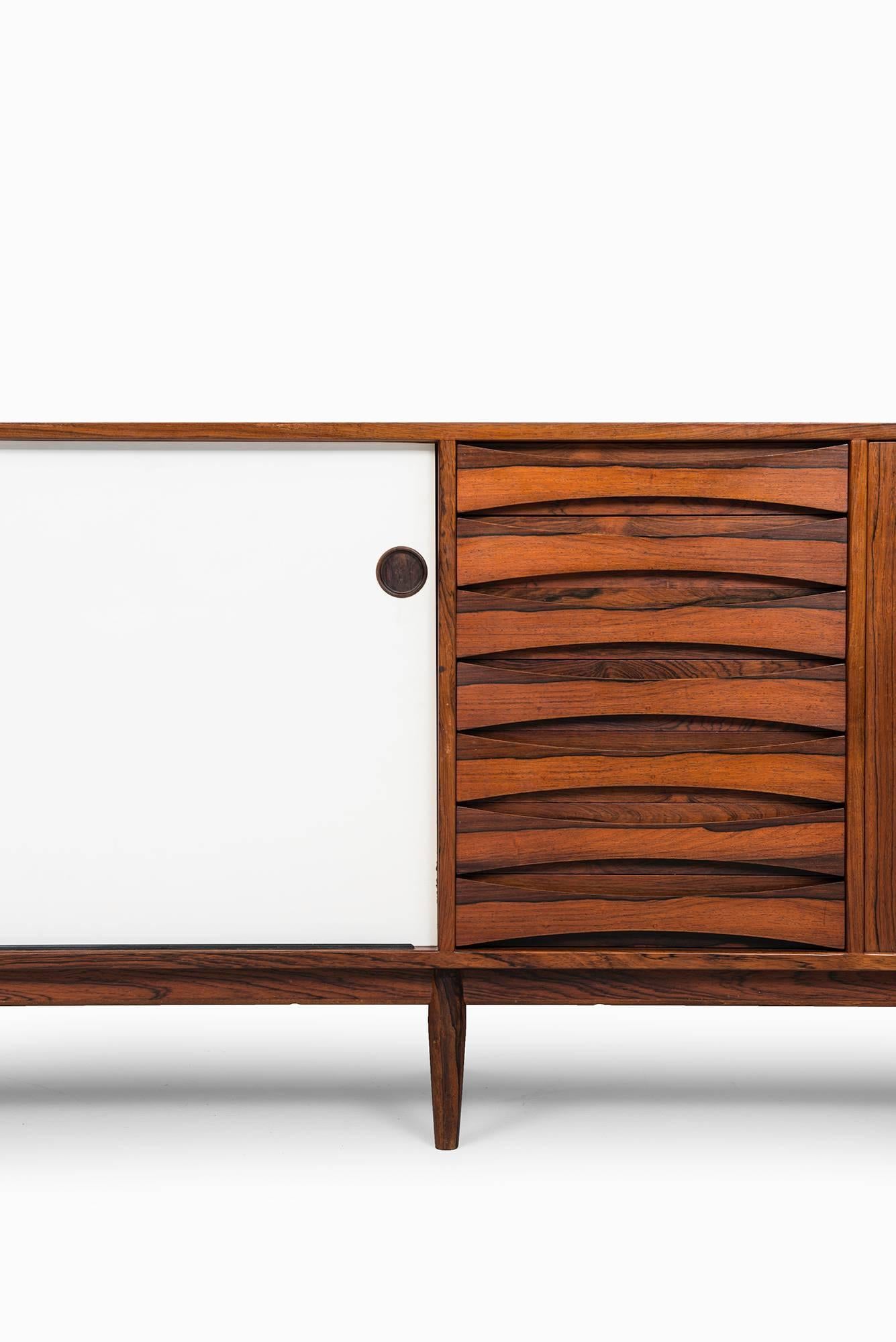 Arne Vodder Sideboard Model 29A by Sibast in Denmark In Excellent Condition In Limhamn, Skåne län