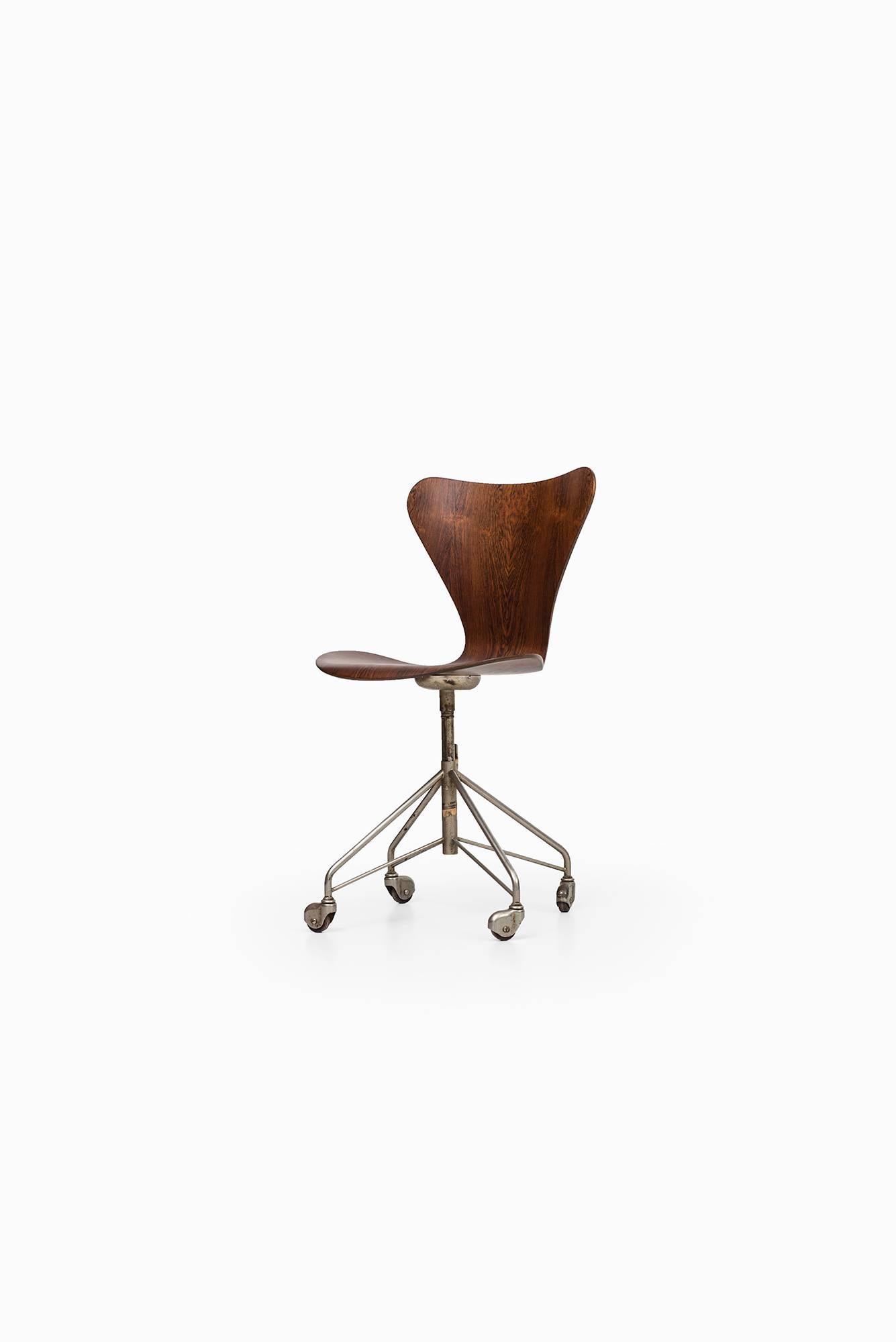 arne jacobsen 3117