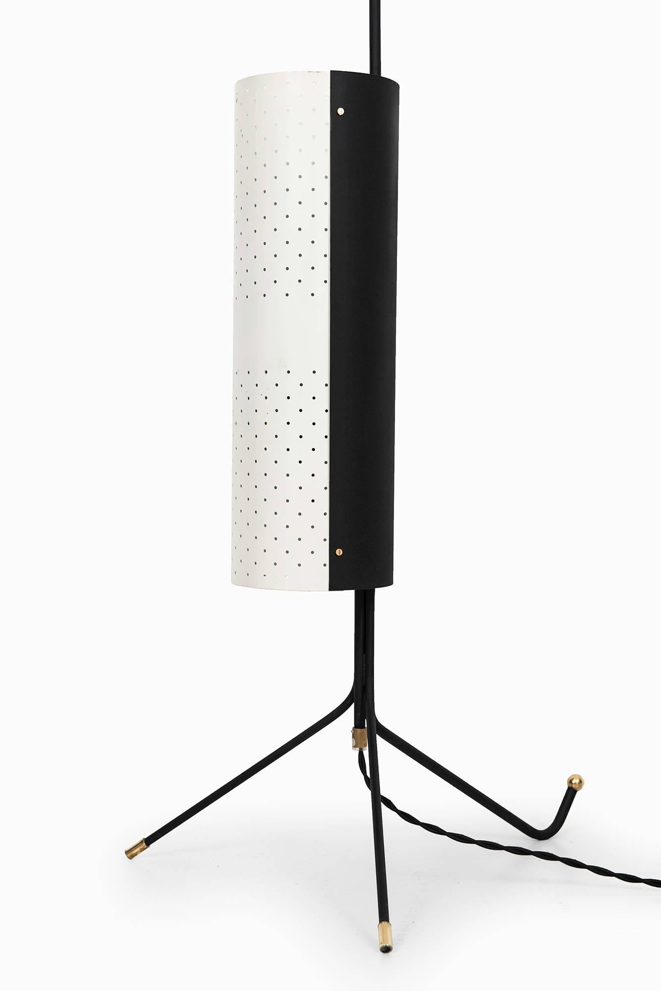 Mid-Century low floor lamp or table lamp. Produced in Sweden.
