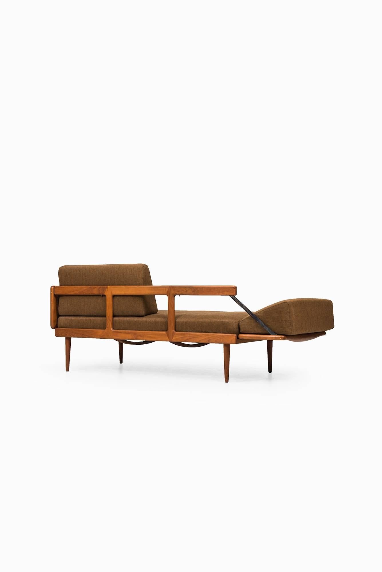Mid-20th Century Peter Hvidt & Orla Mølgaard-Nielsen Sofa or Daybed Model FD 451