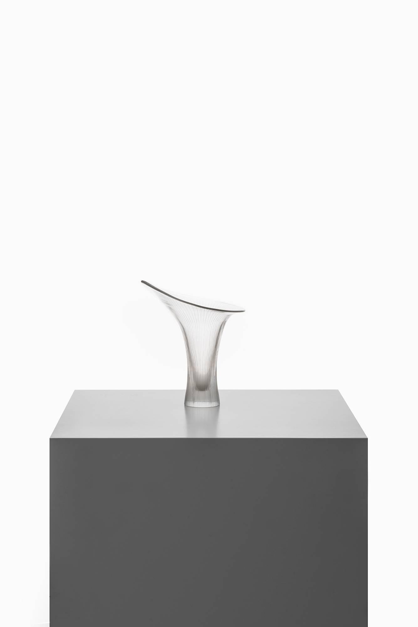 Rare Kantarelli glass vase designed by Tapio Wirkkala. Produced by Iittala in Finland.