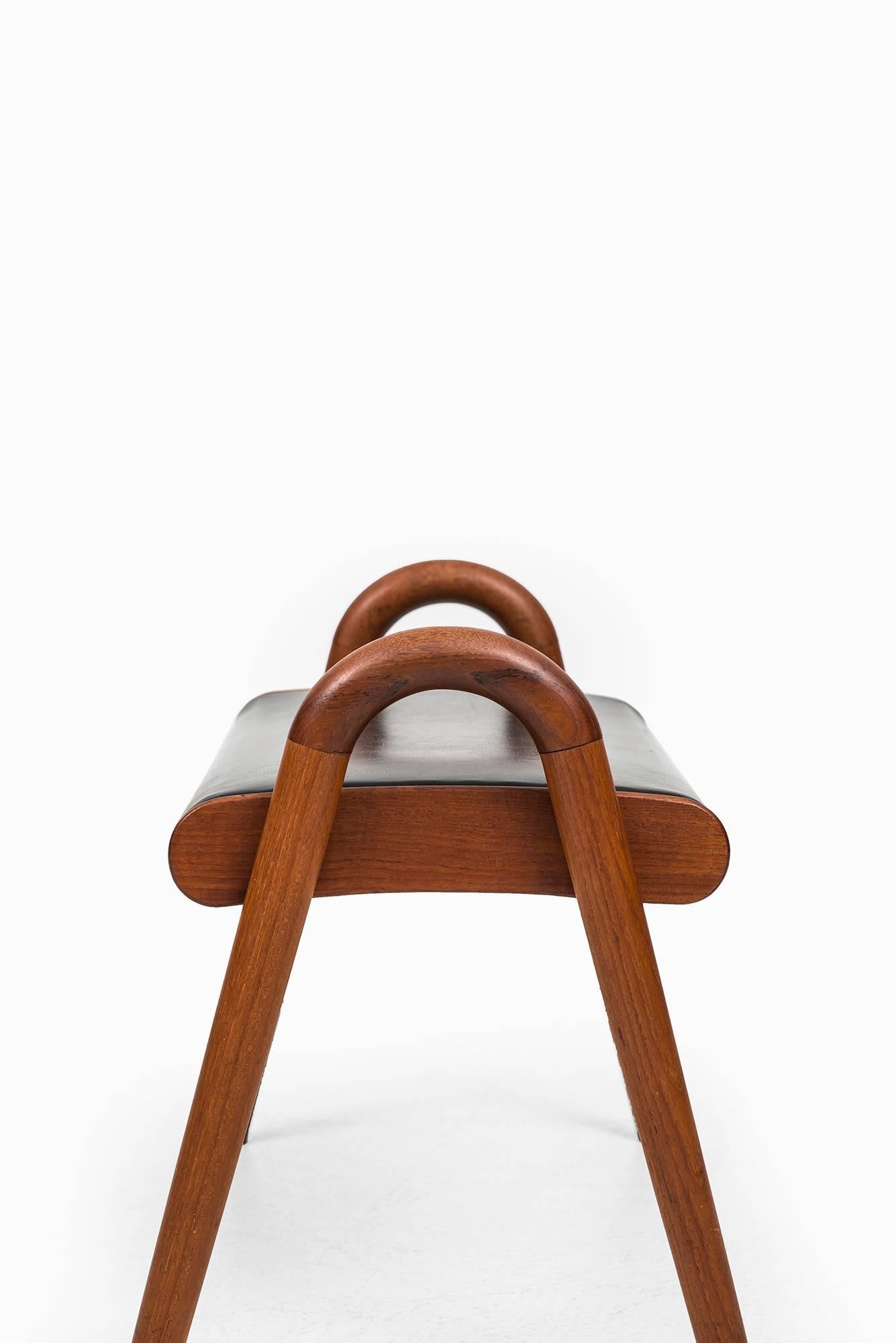 Mid-20th Century Vilhelm Lauritzen Stool Produced by Fritz Hansen in Denmark