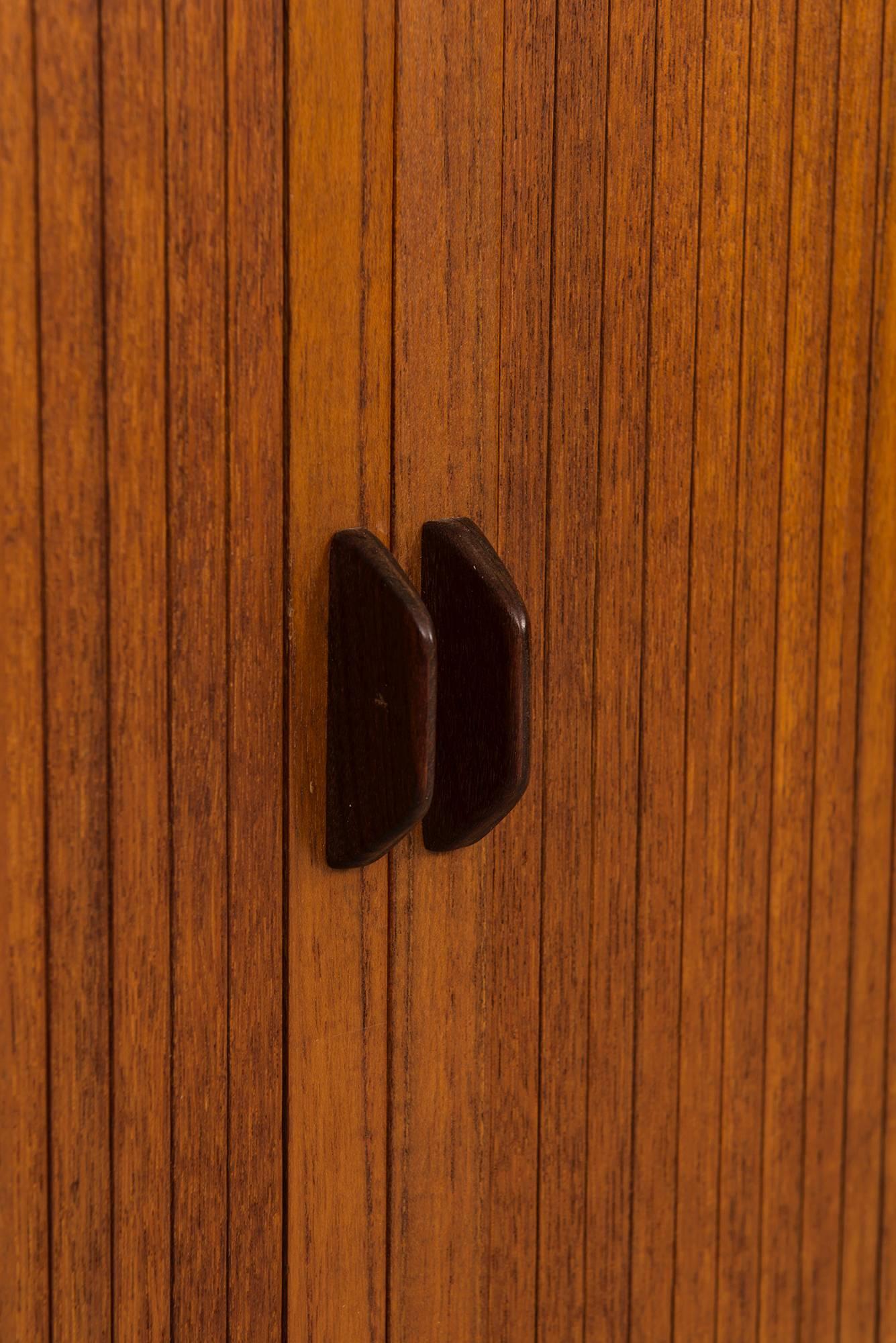 Yngve Ekström Bookcase in Teak Produced by Westbergs Möbler in Sweden In Excellent Condition In Limhamn, Skåne län