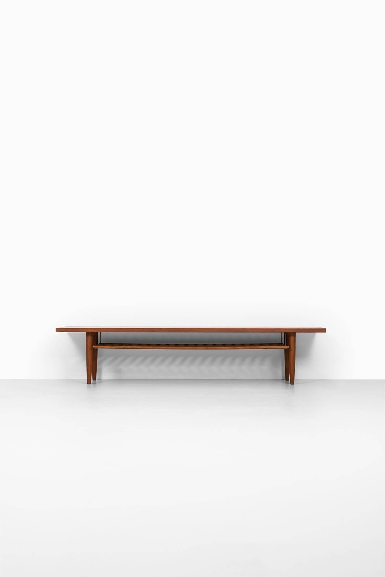 coffee table with magazine rack